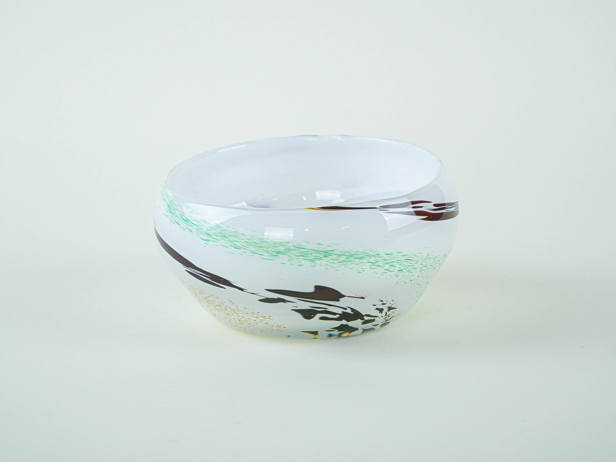 Glass bowl 1970s 4