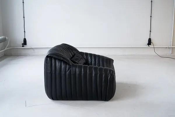 Sandra Chair Madras Leather Black 1