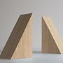 2x Bookend Oak Brown 1