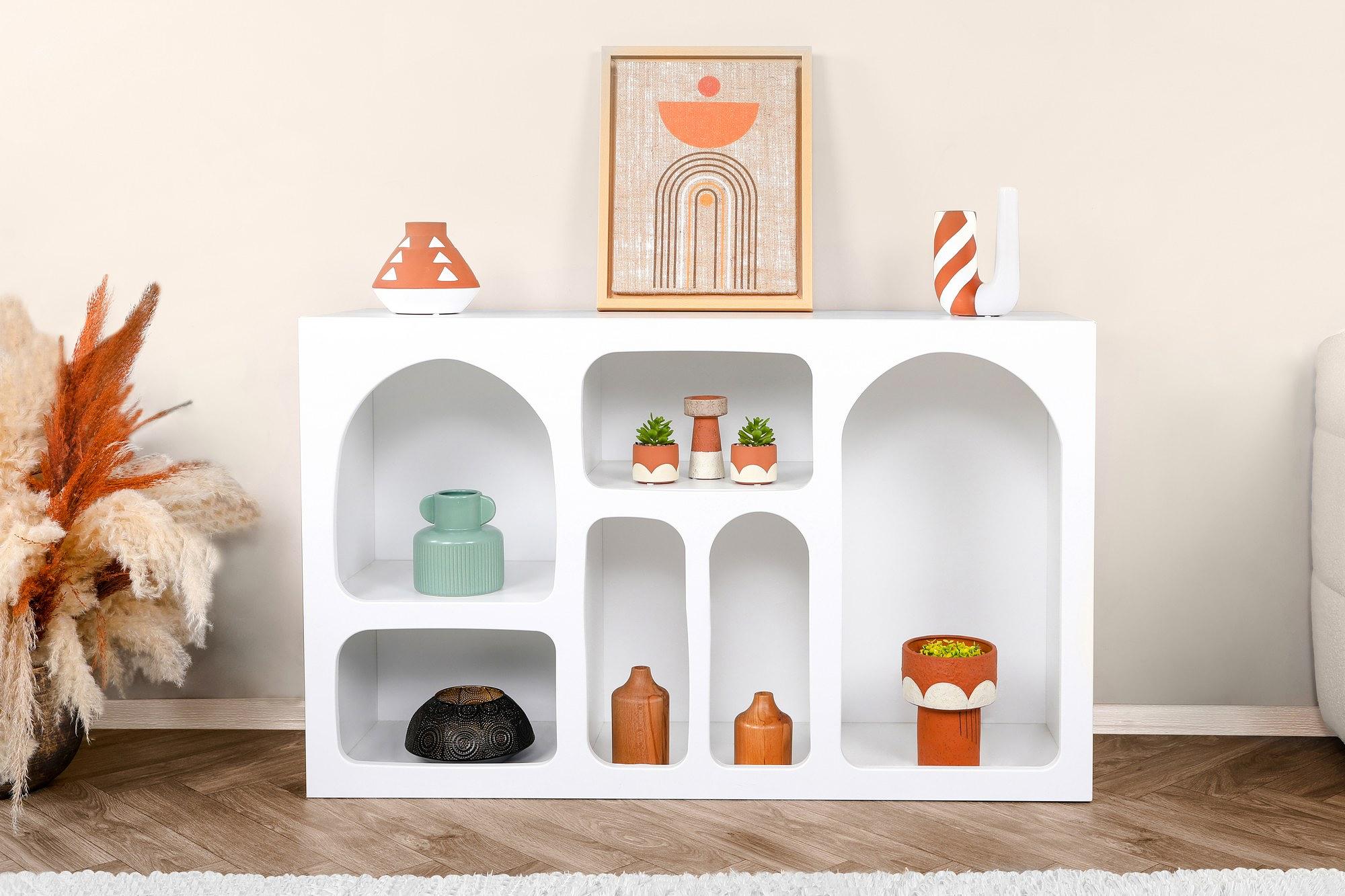 Liva Console White 1