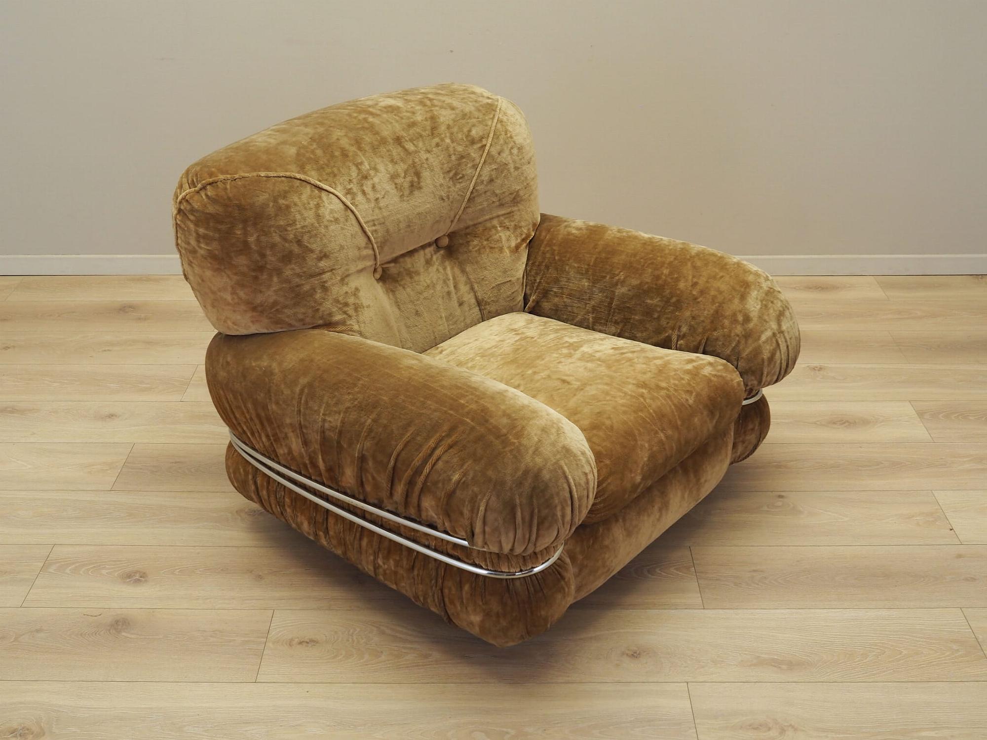 Poltrona in velluto marrone anni '70 8