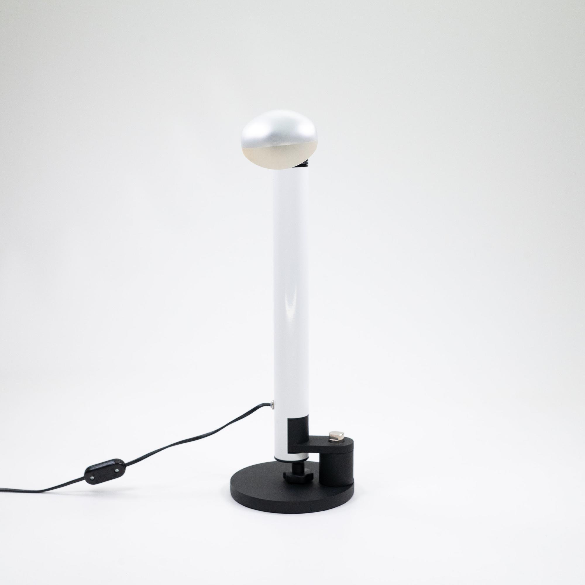 Periscope Table Lamp Metal Rubber White 2