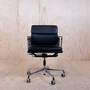 Vitra Eames EA217 Soft Pad Chair Schwarz Leder 1