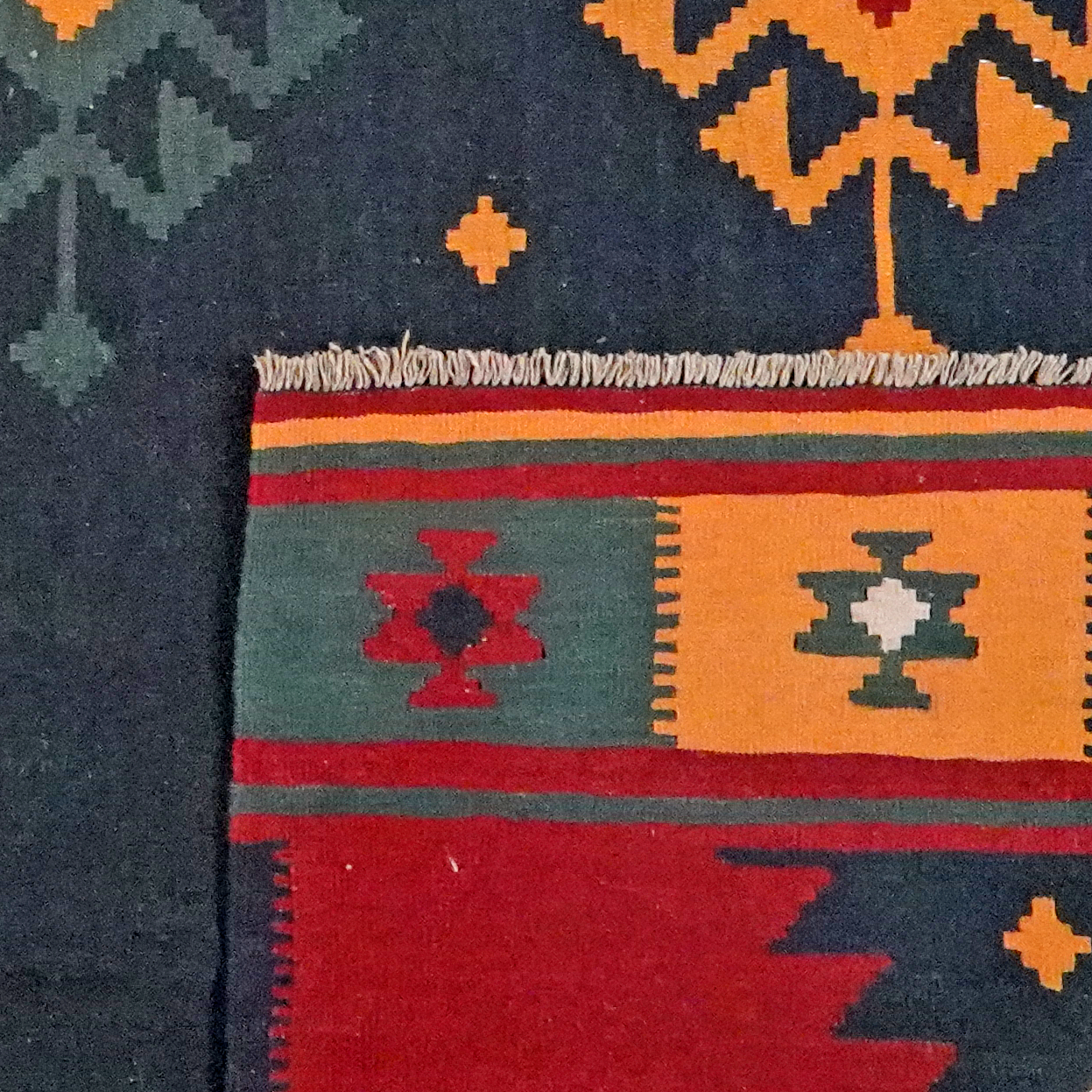 Kilim Gashgai Teppich Blau Rot 4