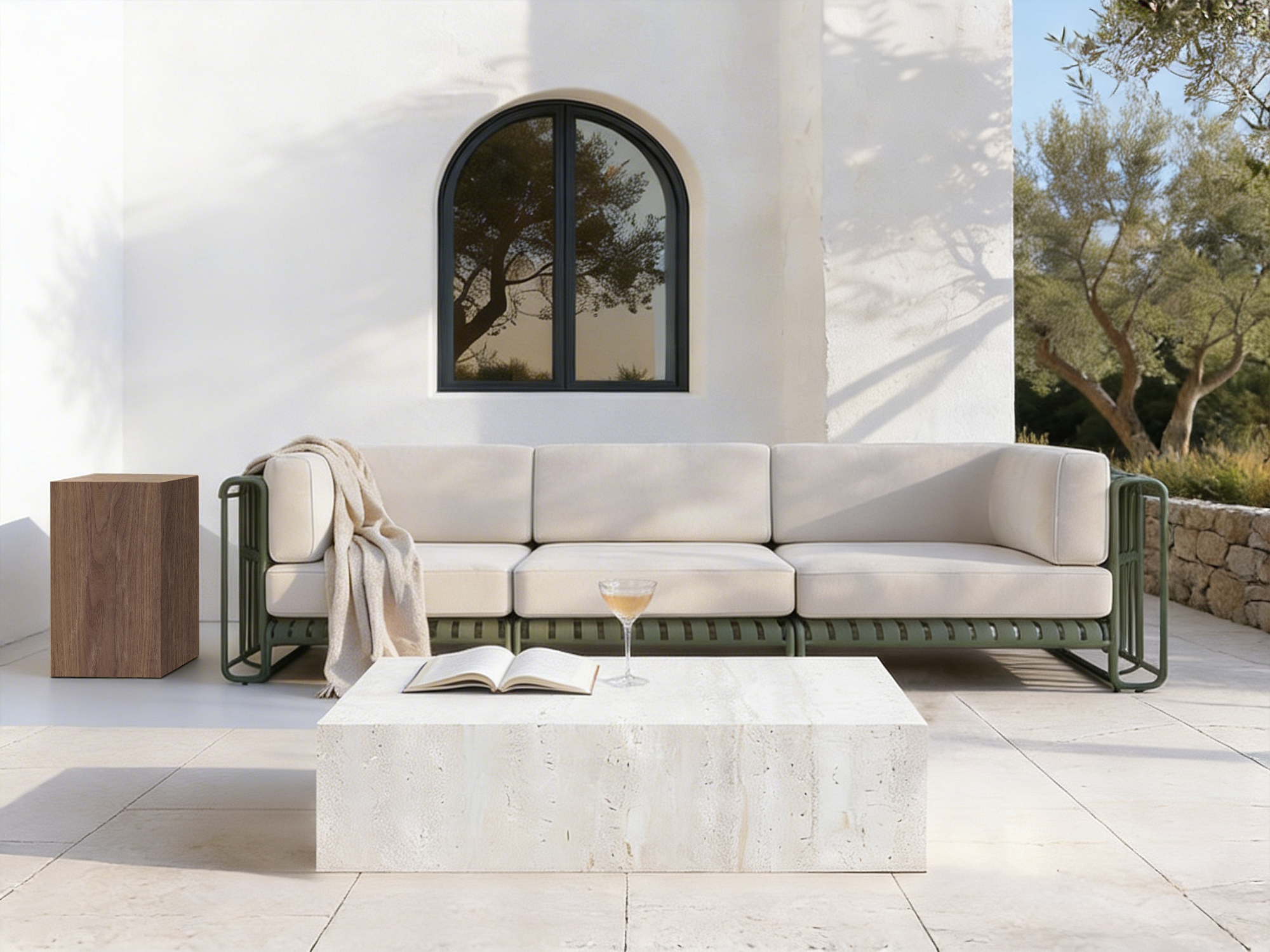 Tavolino noce marrone 1