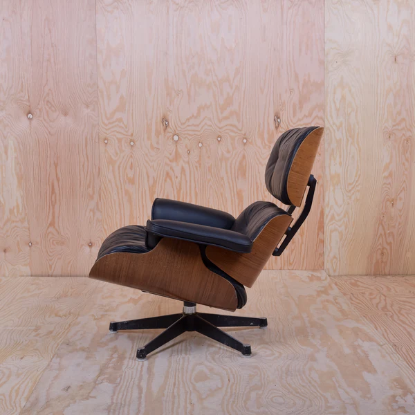 Eames Lounge Chair Leder Schwarz 2