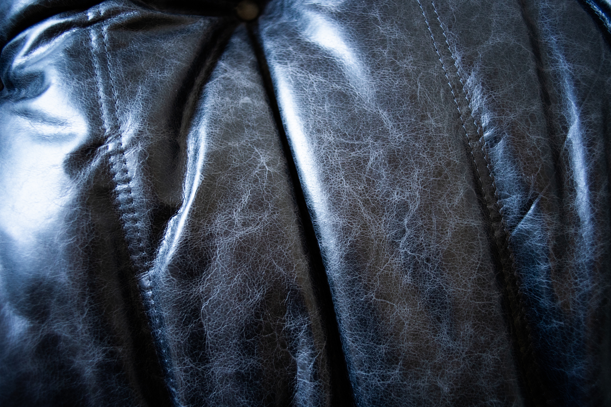 Togo Armchair Pull-Up Leather Black 6