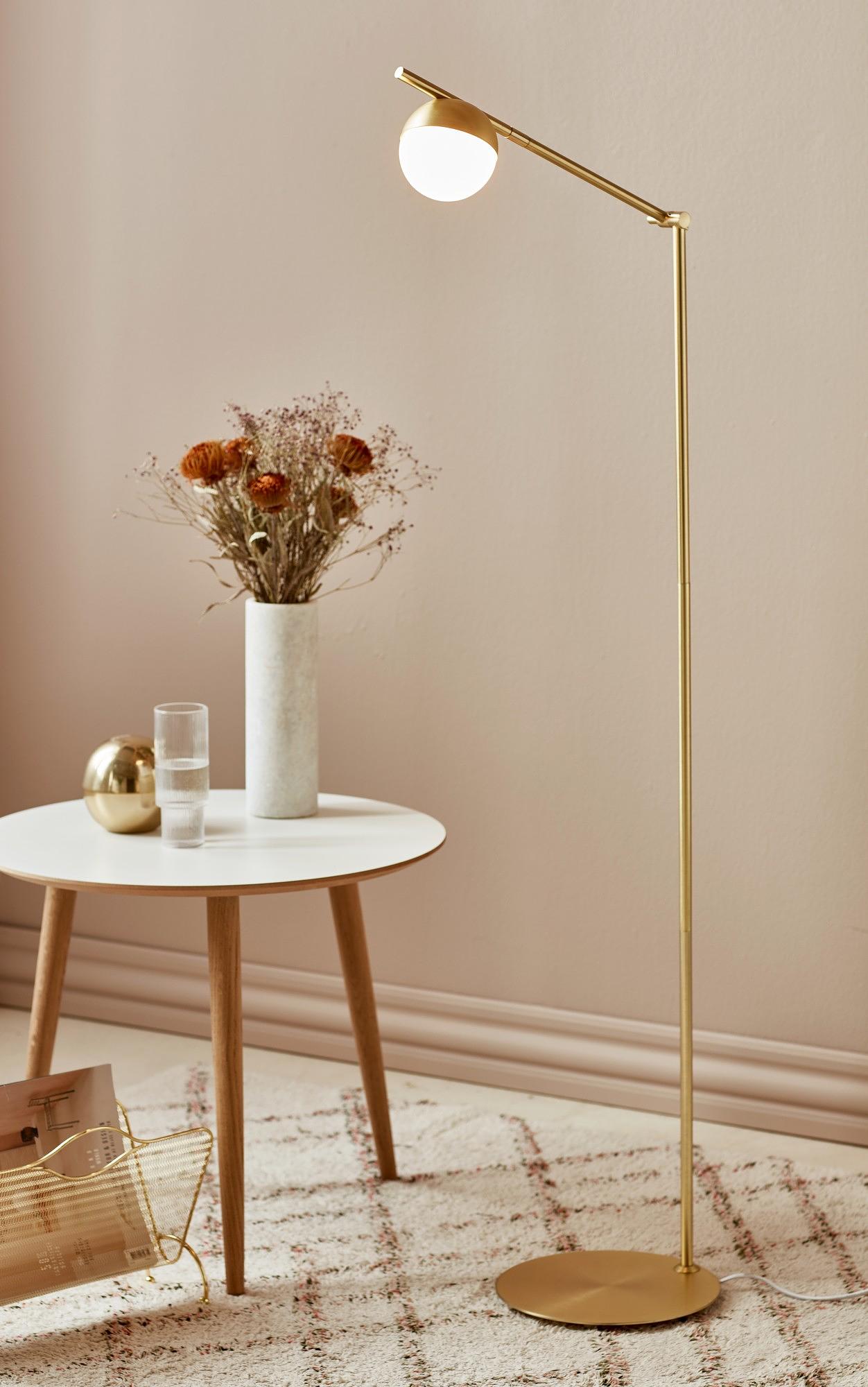 Contina Floor Lamp Brass 4
