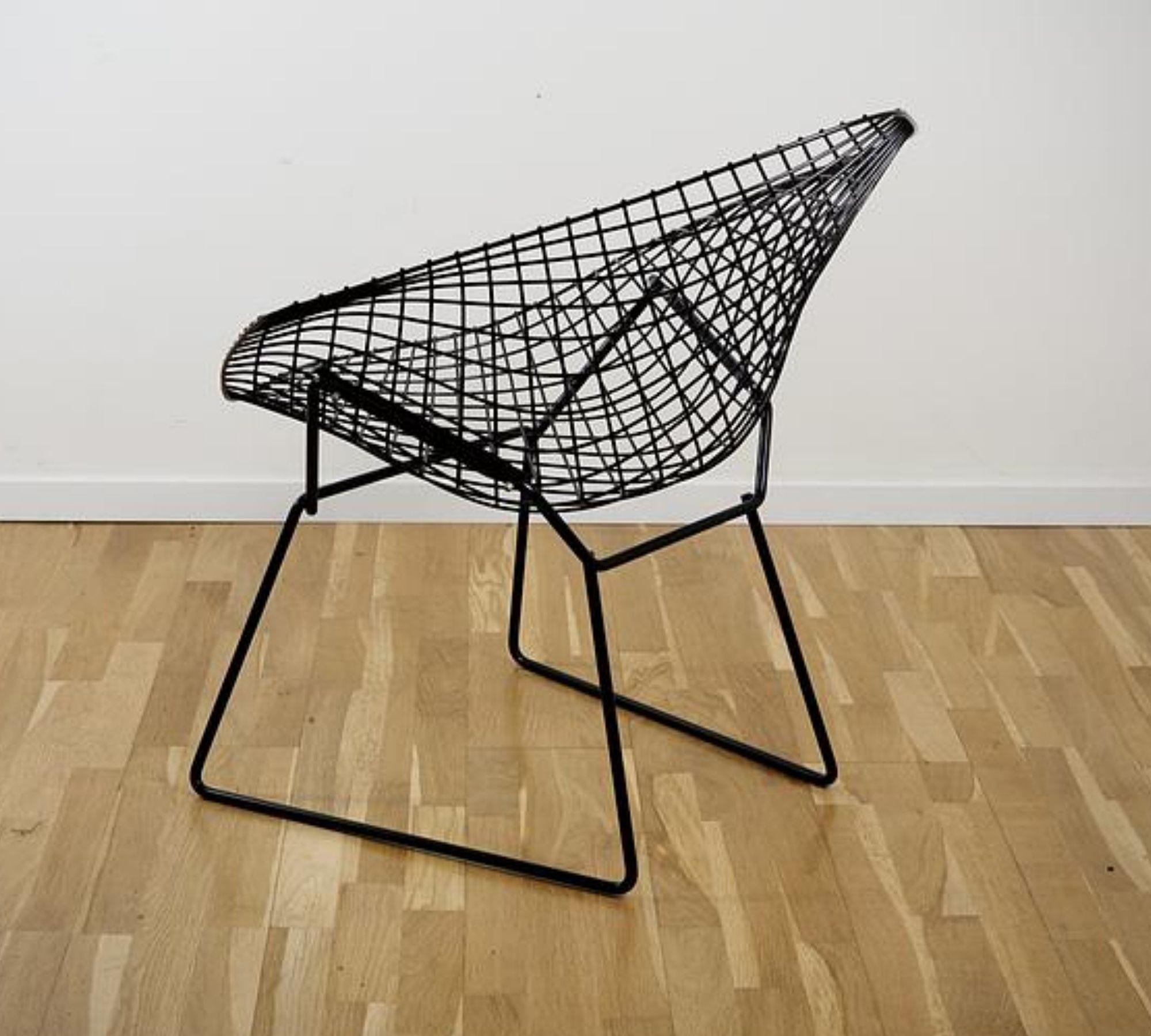 Bertoia Diamond Chair Black 2