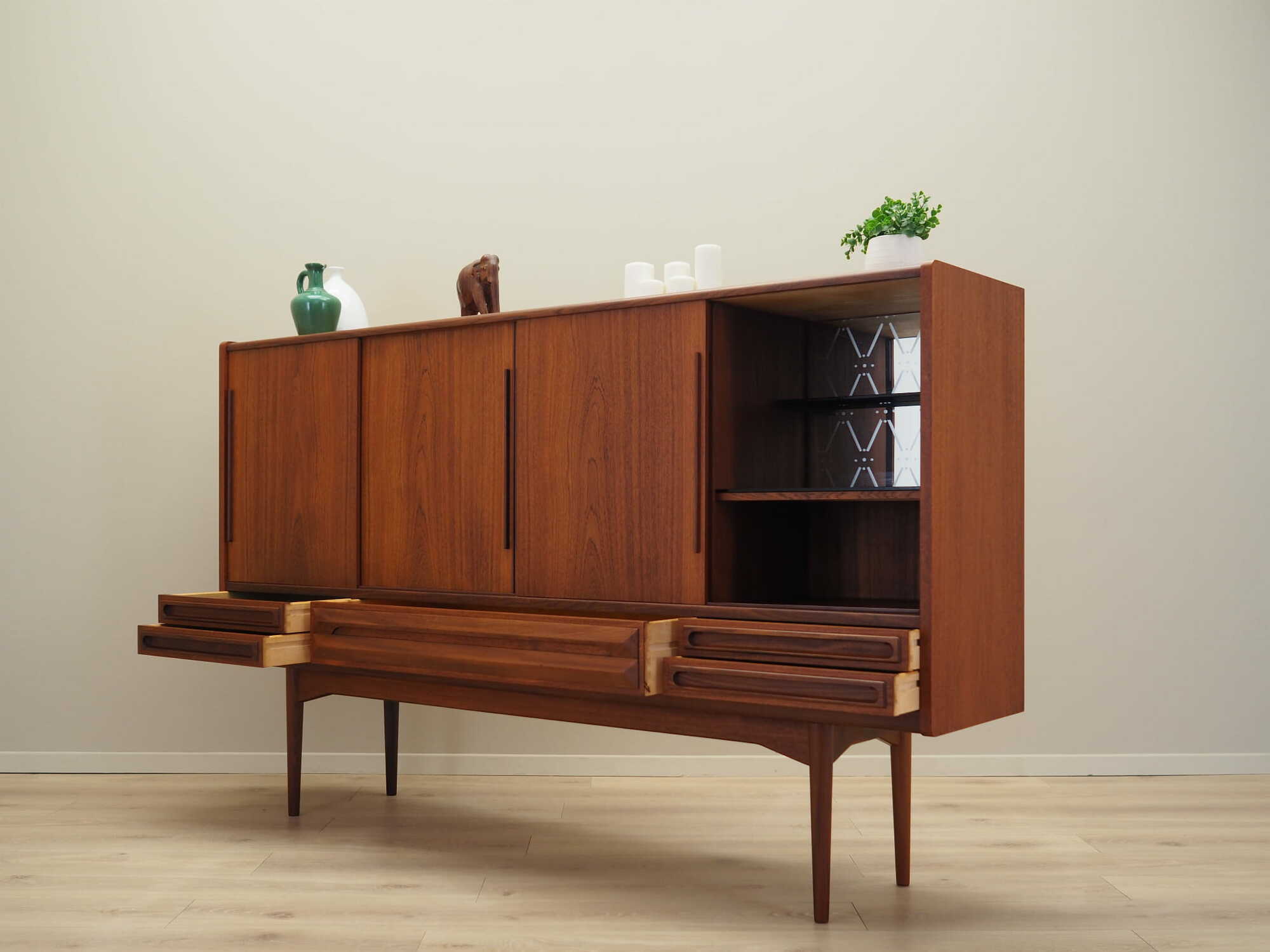 Highboard Holz Braun 1960er Jahre 4