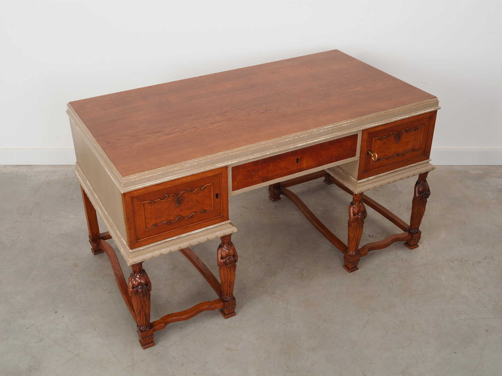Vintage desk wood brown 1950s 7