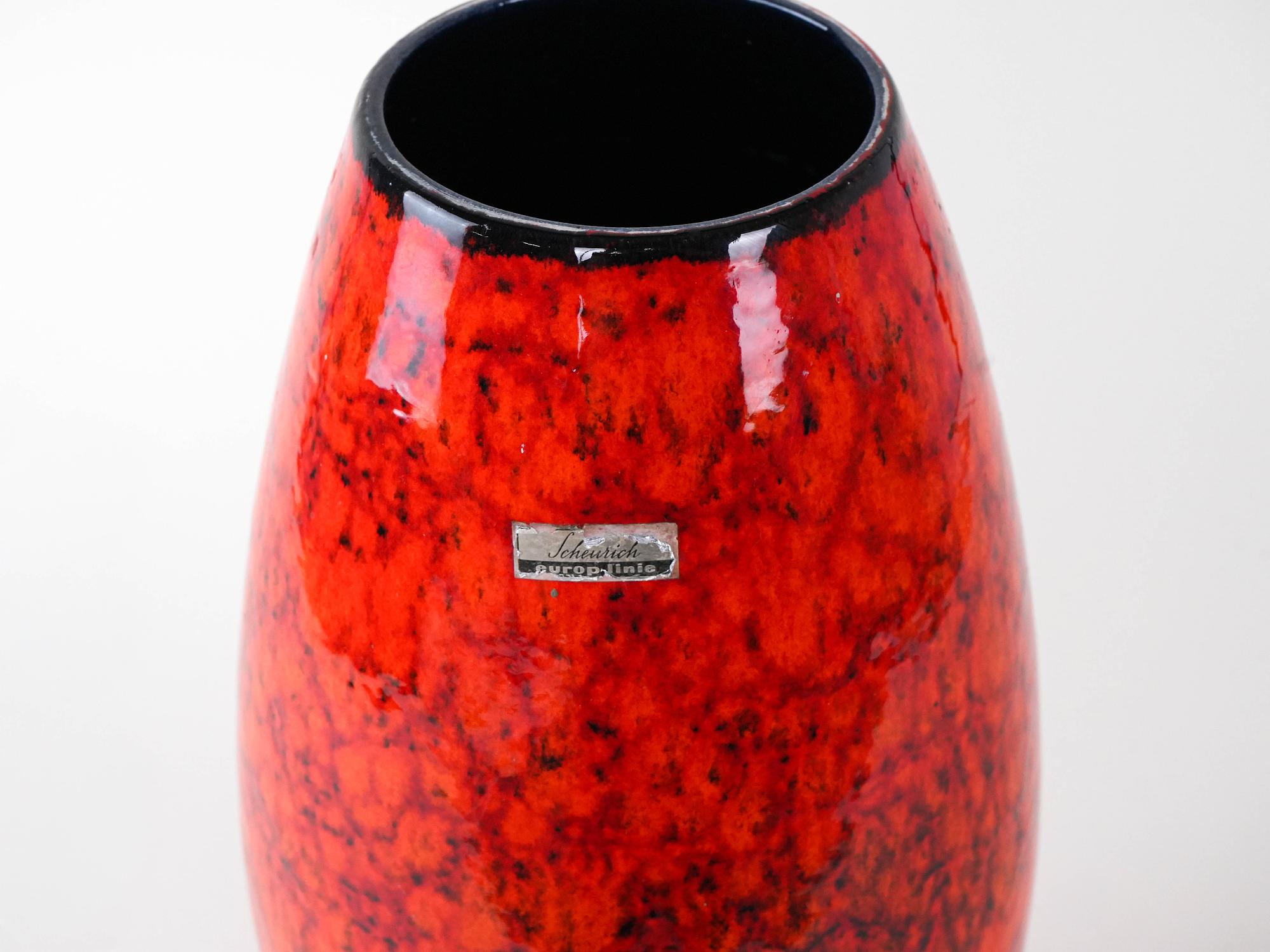 Red ceramic vase 1960s 4