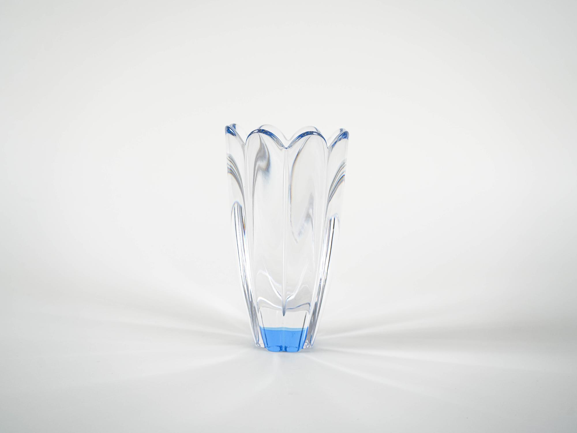 Mayflower glass vase 1960s Jan Johansson Orrefors 3