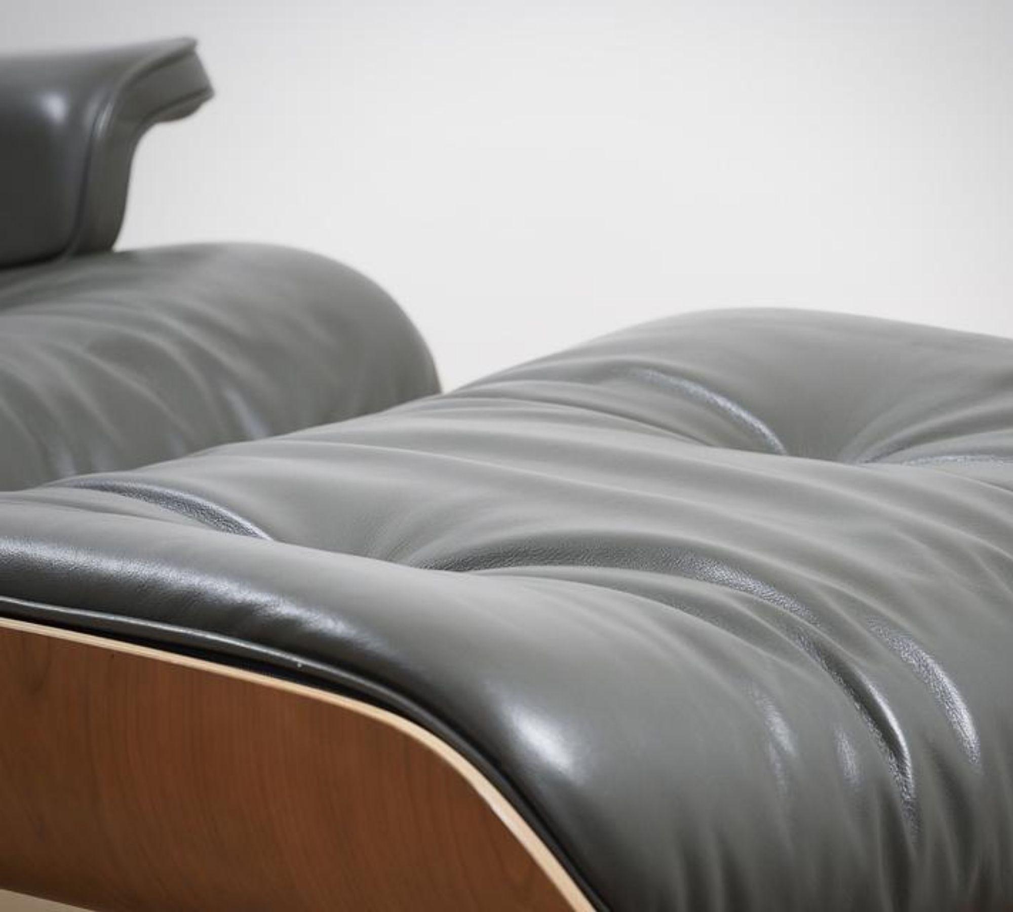 Eames Lounge Chair XL & Ottoman Leather Umbragray 4