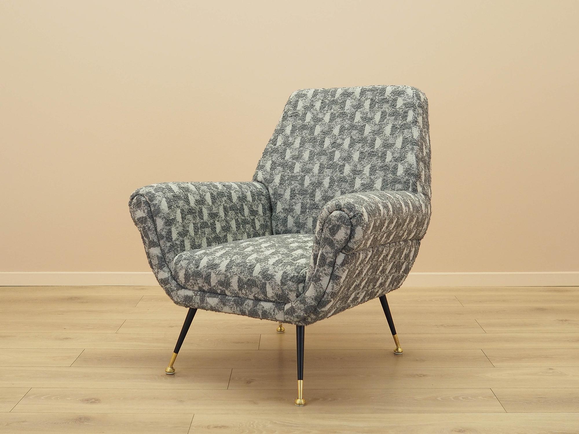 Lounge chair Grey 1