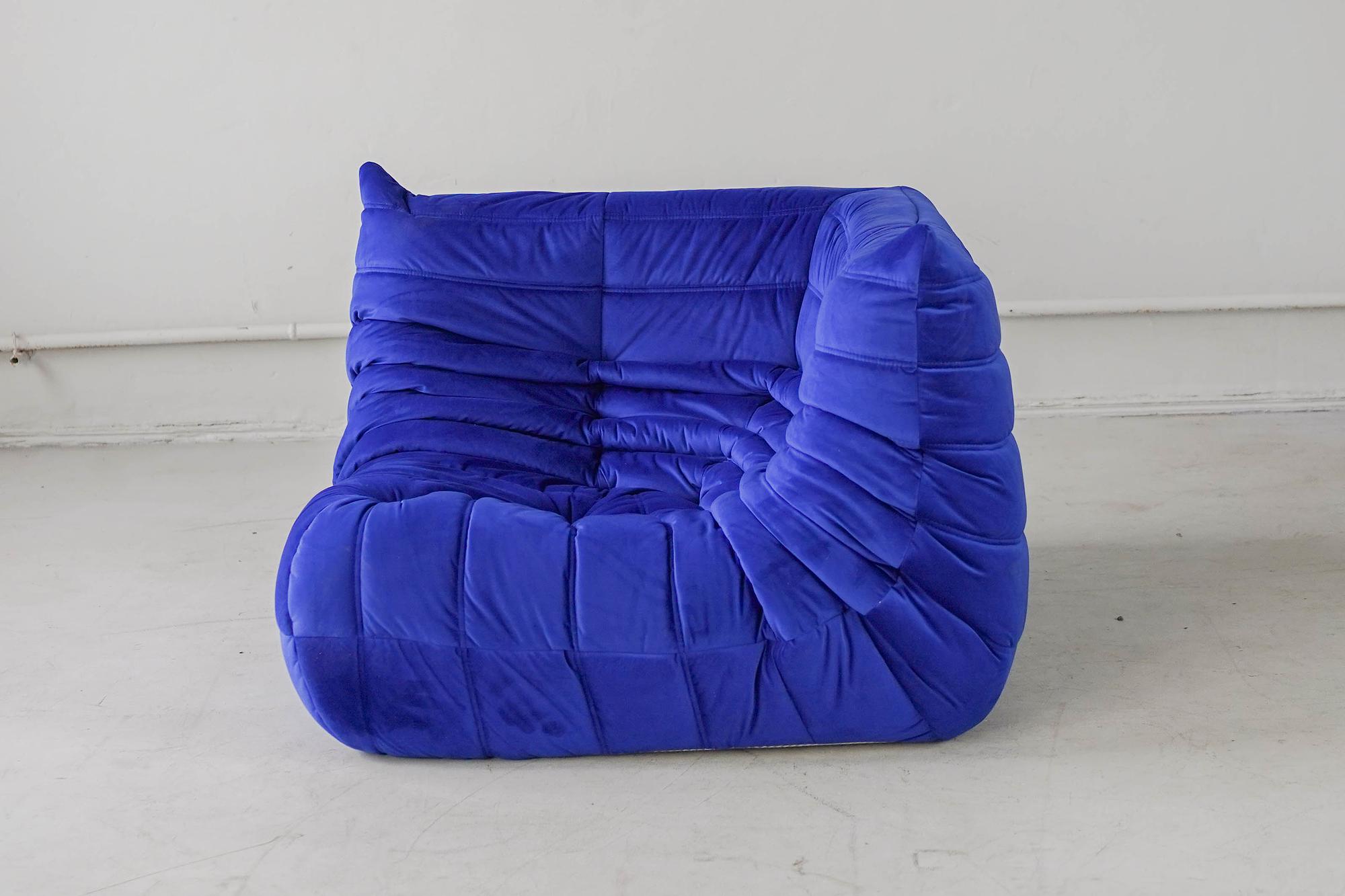 Togo corner sofa velvet cobalt blue 2