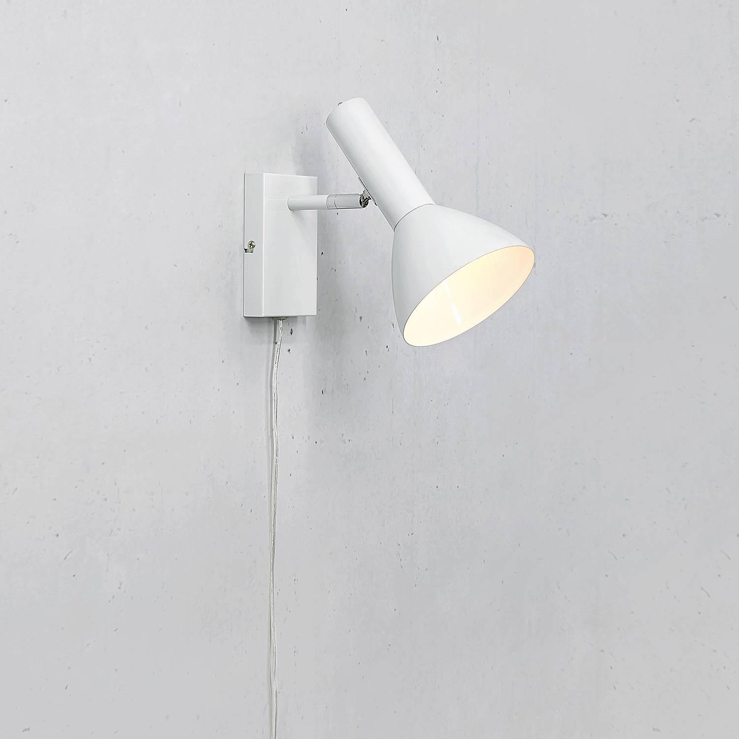 Metro Wall Lamp Iron White 1-bulb 1