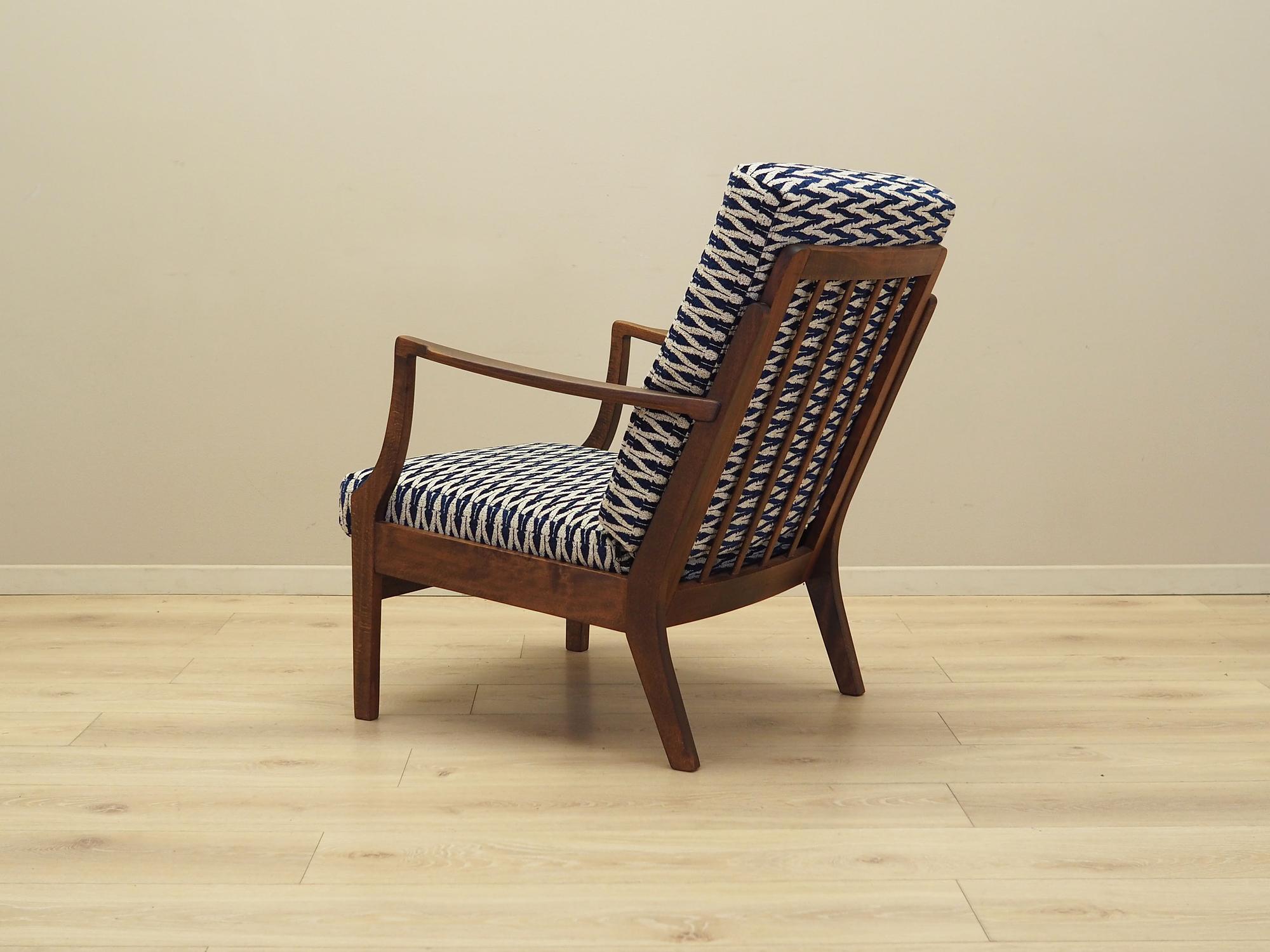 Armlehnstuhl Textil Holz 1970er Jahre 4