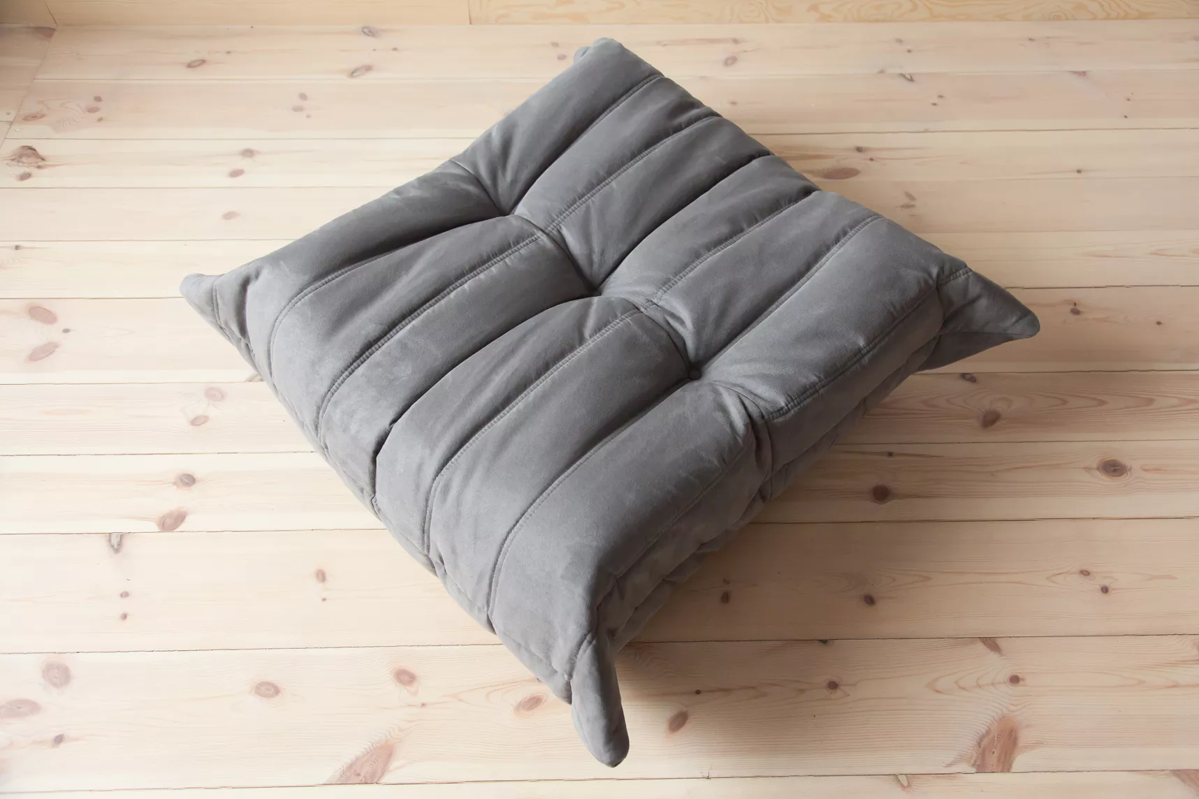 Togo Ottoman Textile Grey 1