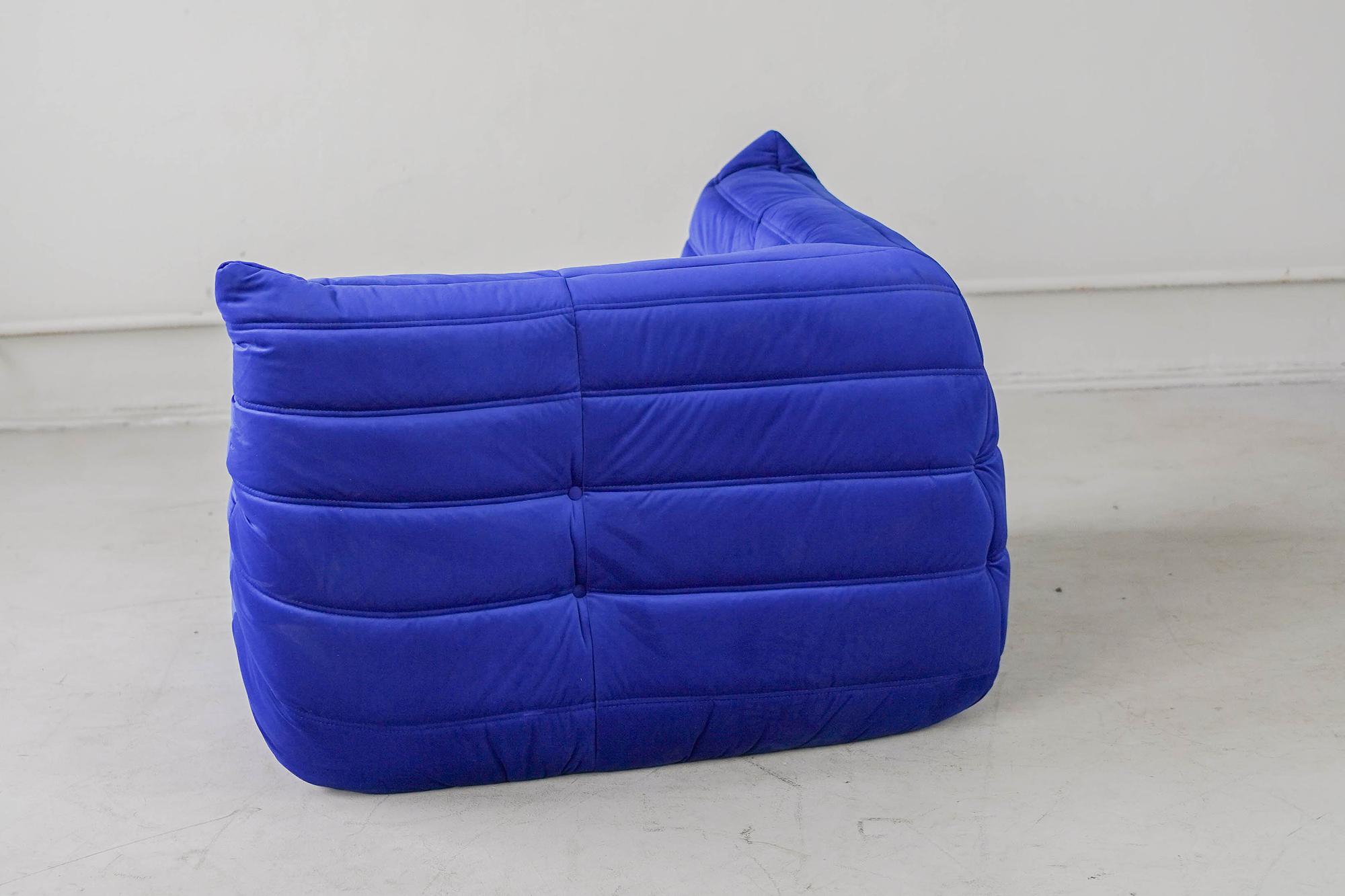 Togo Divano angolare velluto blu cobalto 4