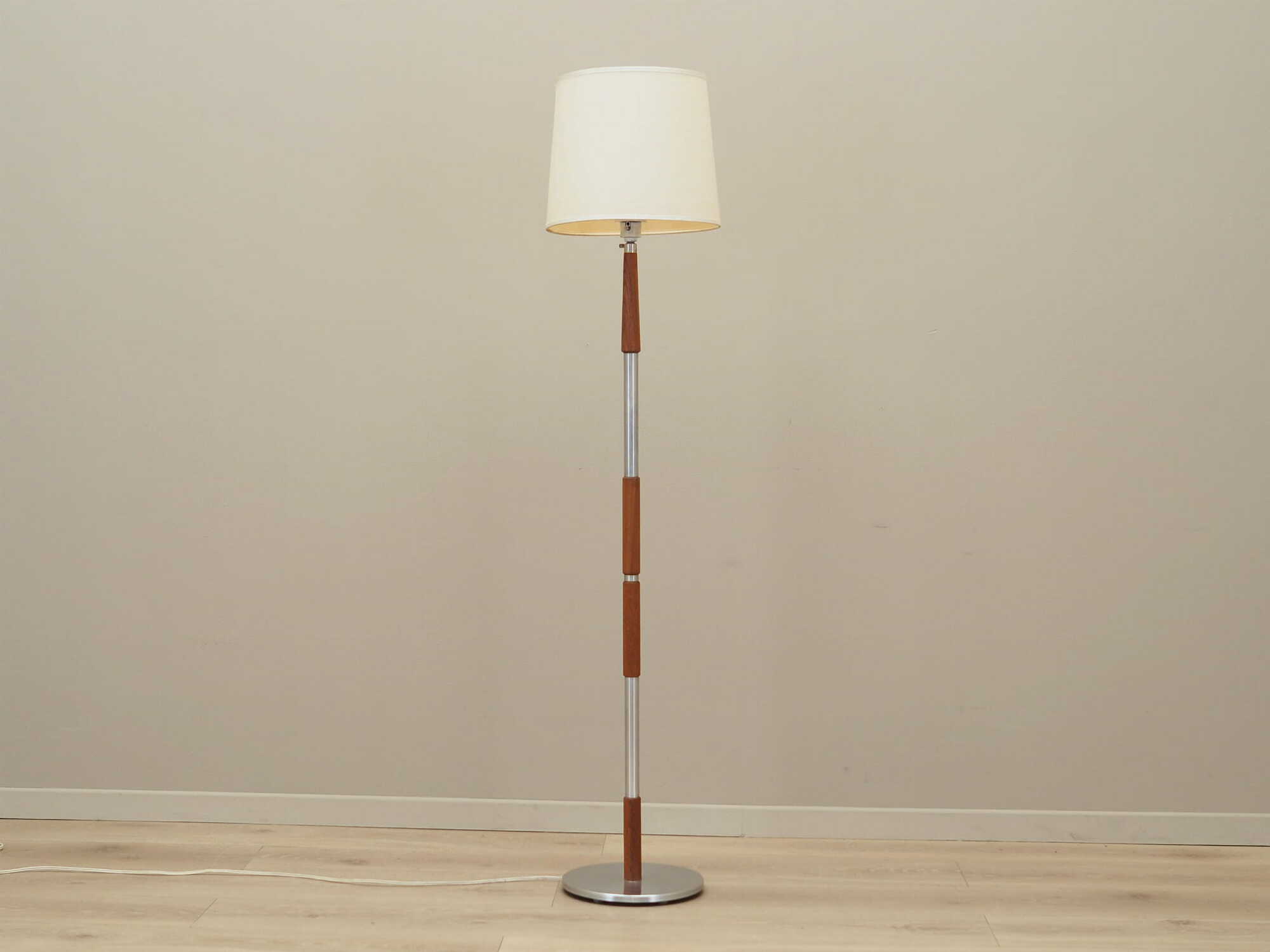 Vintage floor lamp metal plastic beige 1970s 1
