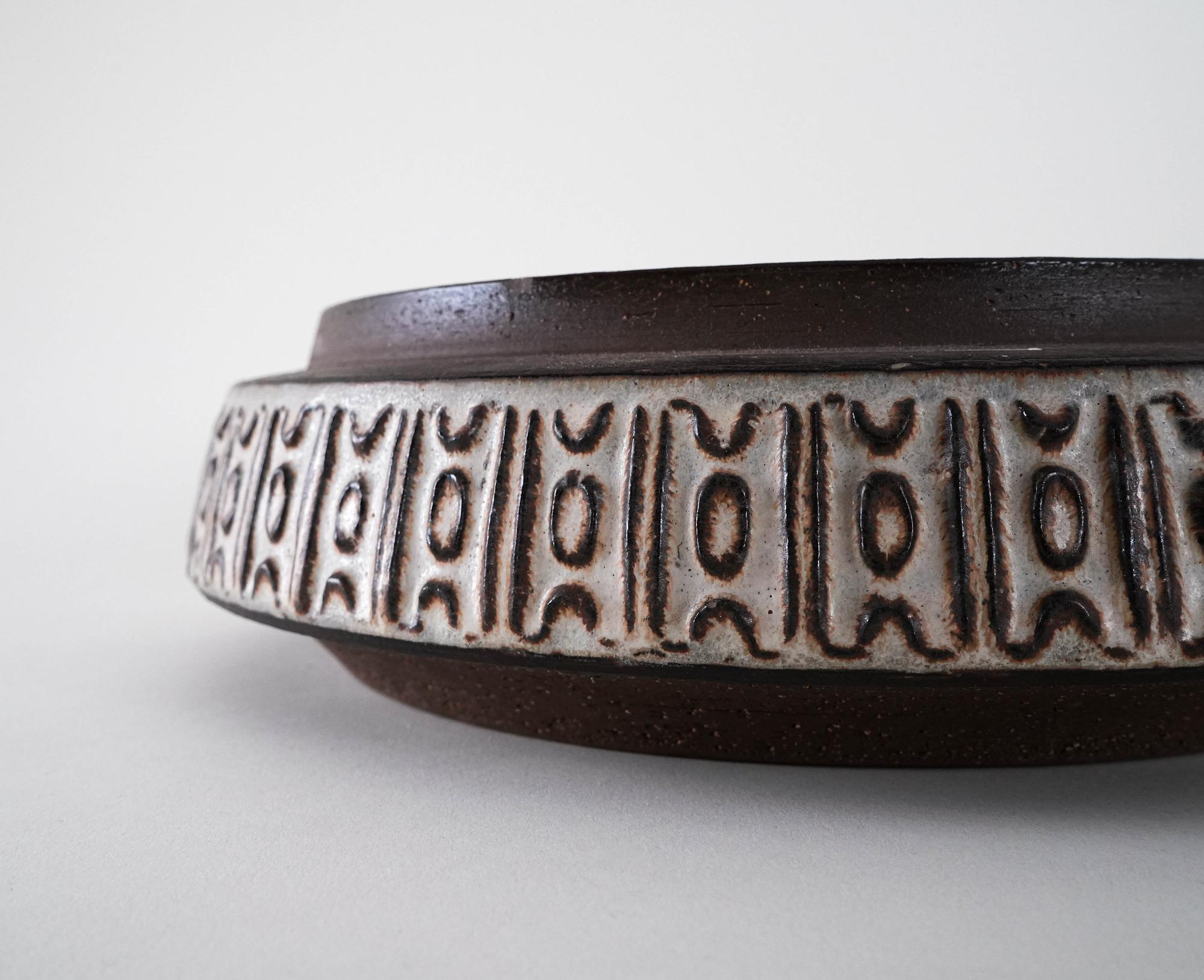 Ceramic bowl Brown 4