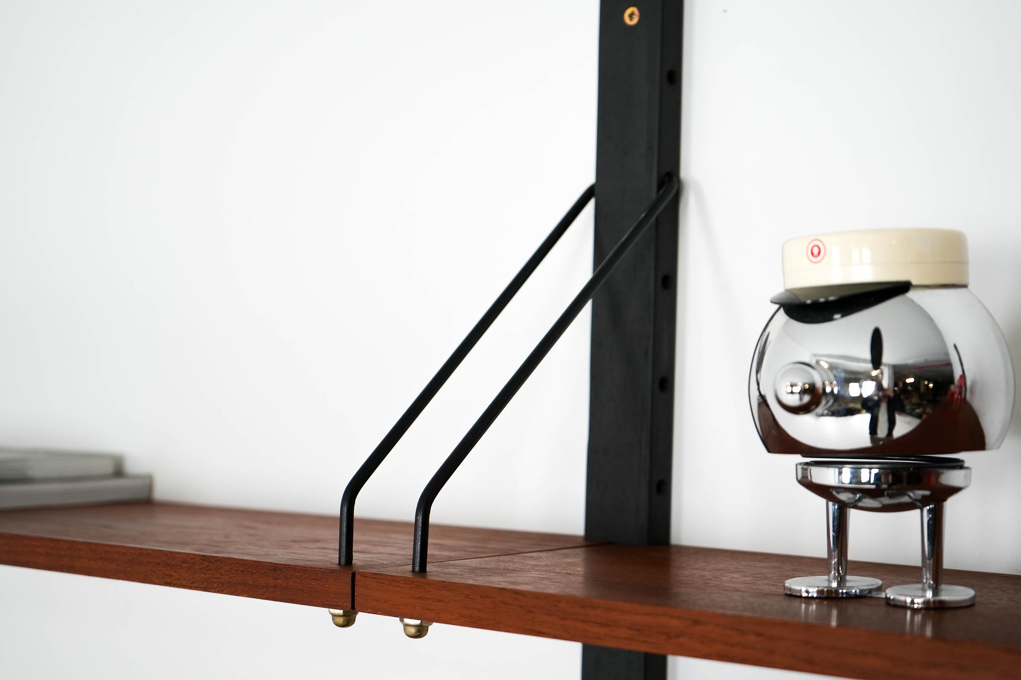 Regal Teakholz Braun 1960er Jahre 6