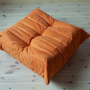 Togo Ottoman Textil Orange 1