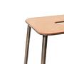 Adam Hocker Leder Stahl 1