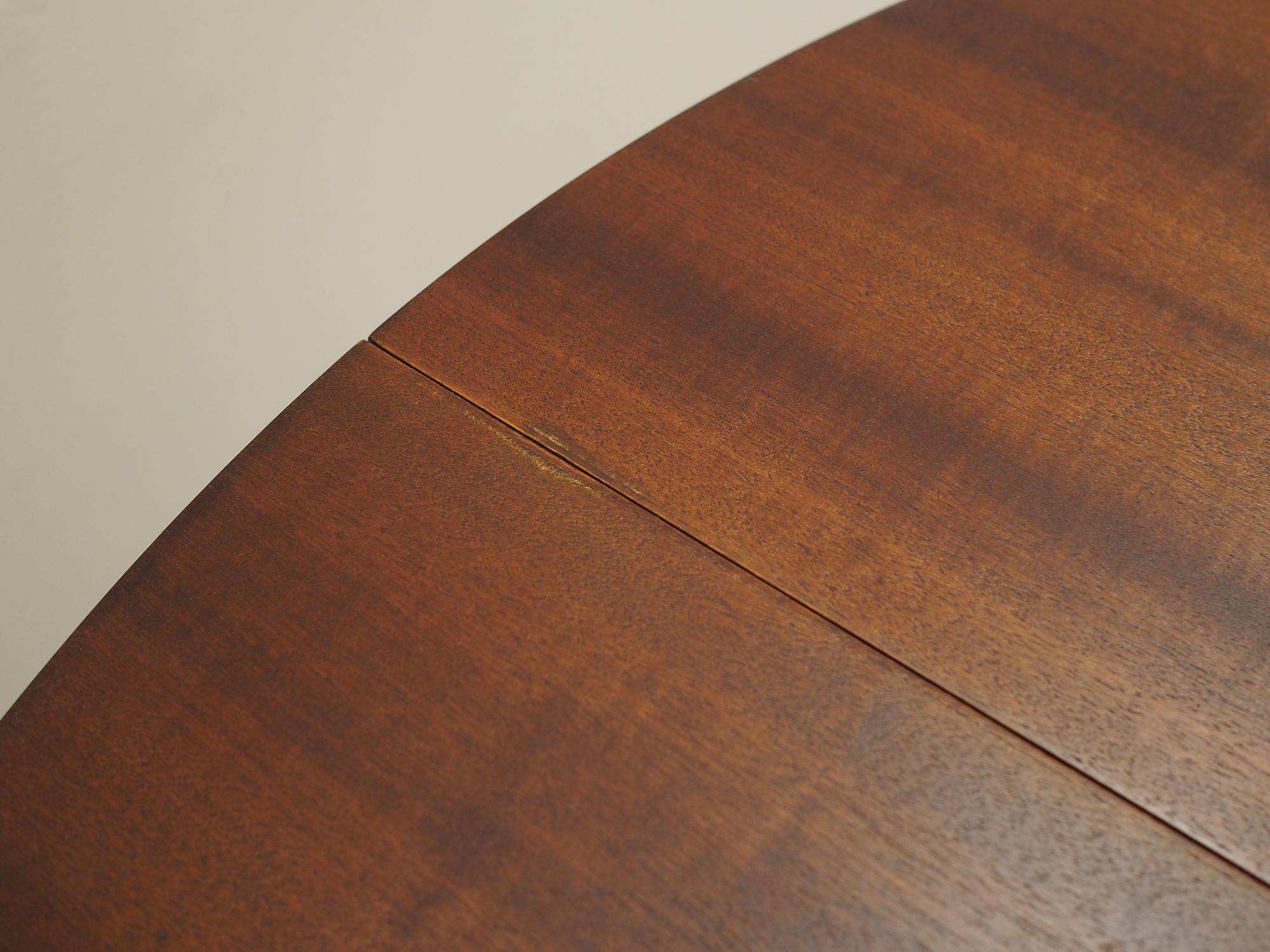 Round Mahogany Table 1970s 7