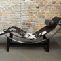 LC4 Chaiselongue Fell Schwarz Weiß Braun Gefleckt 6
