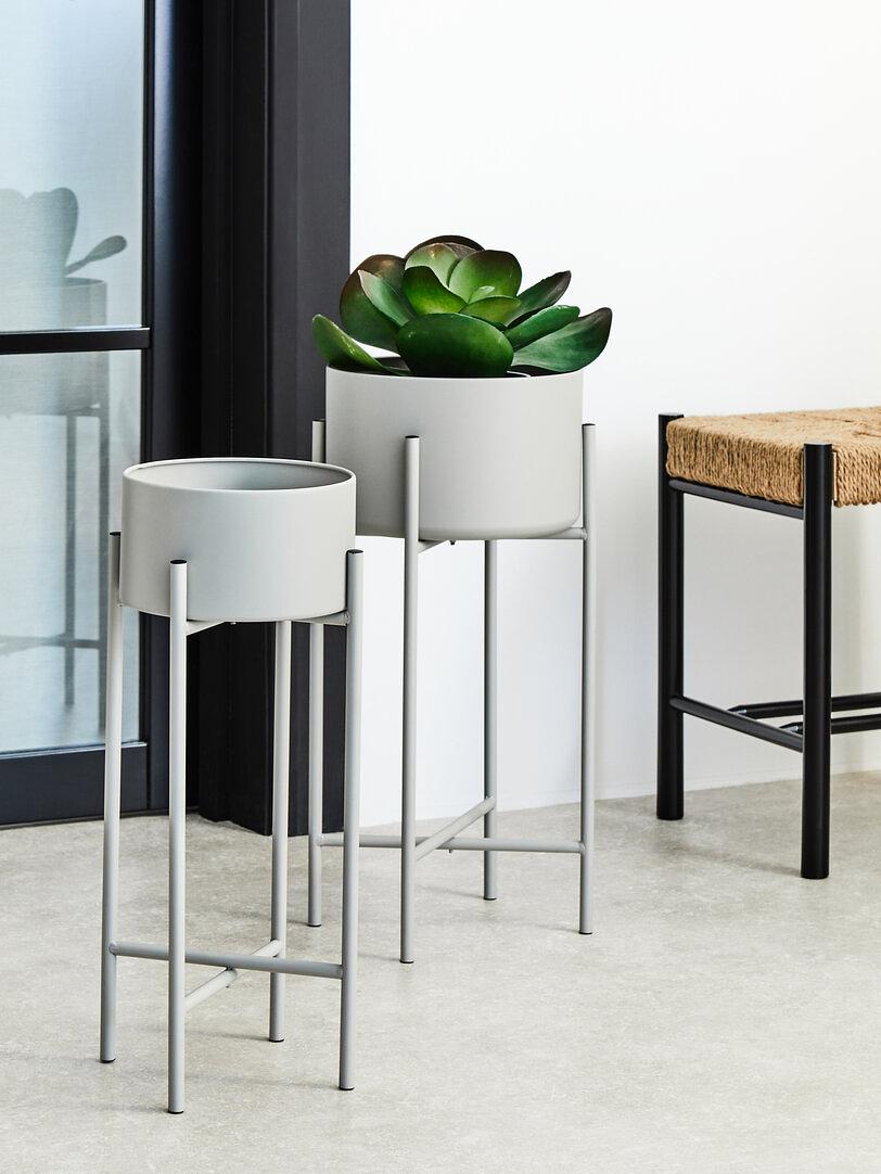 Trosa Kleine Boden-Blumenkübel Grau Schwarz 0