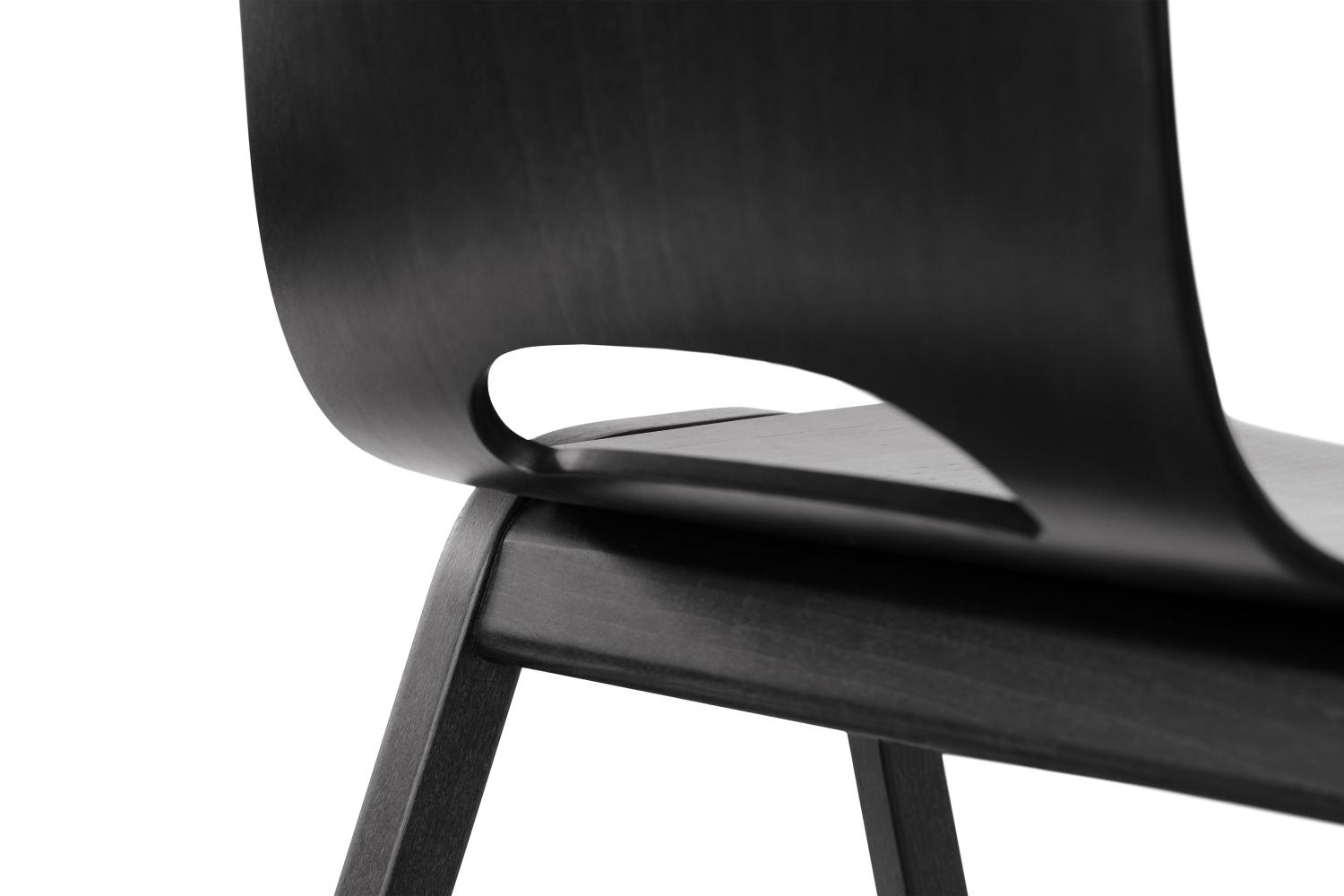 Touchwood Stuhl Holzgestell Schwarz 1