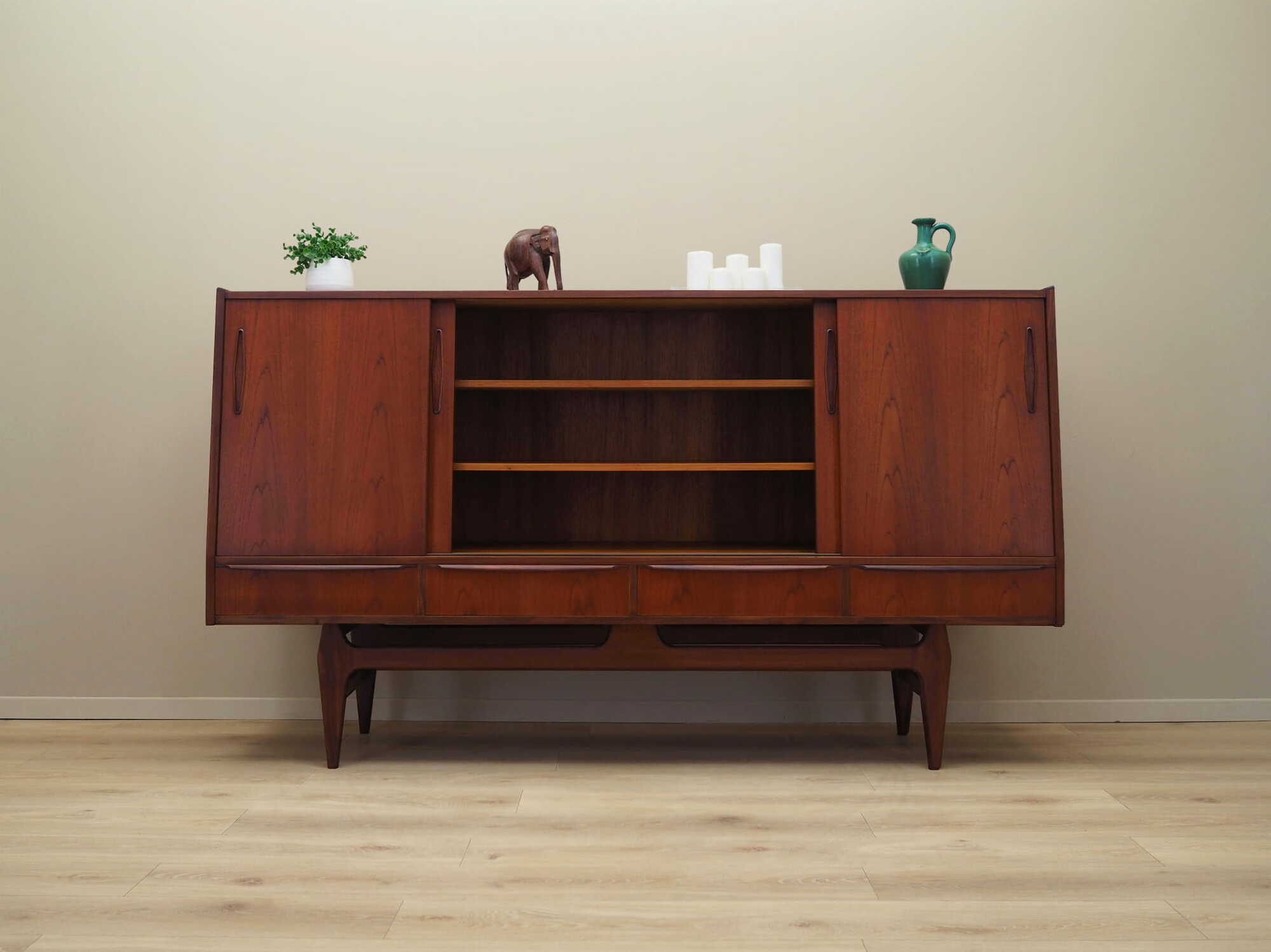 Highboard Teakholz Braun 1960er Jahre 2