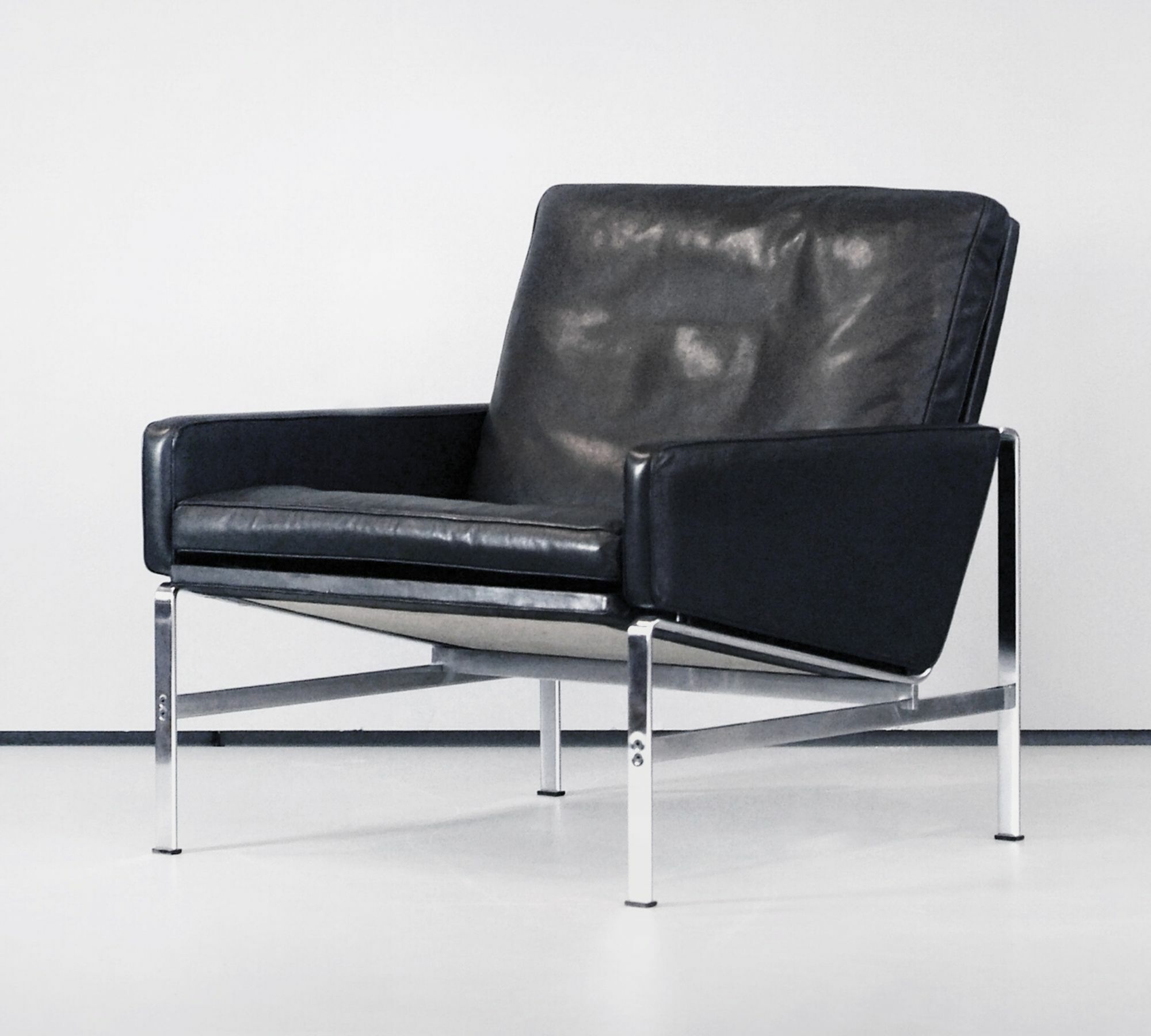 Sessel 6720, Preben Fabricius und Jørgen Kastholm Schwarz 0