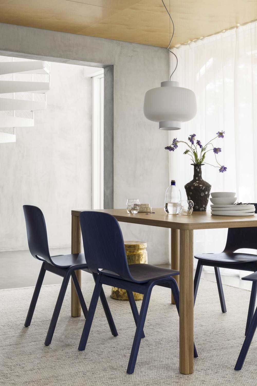 Touchwood Stuhl Holzgestell Schwarz 3