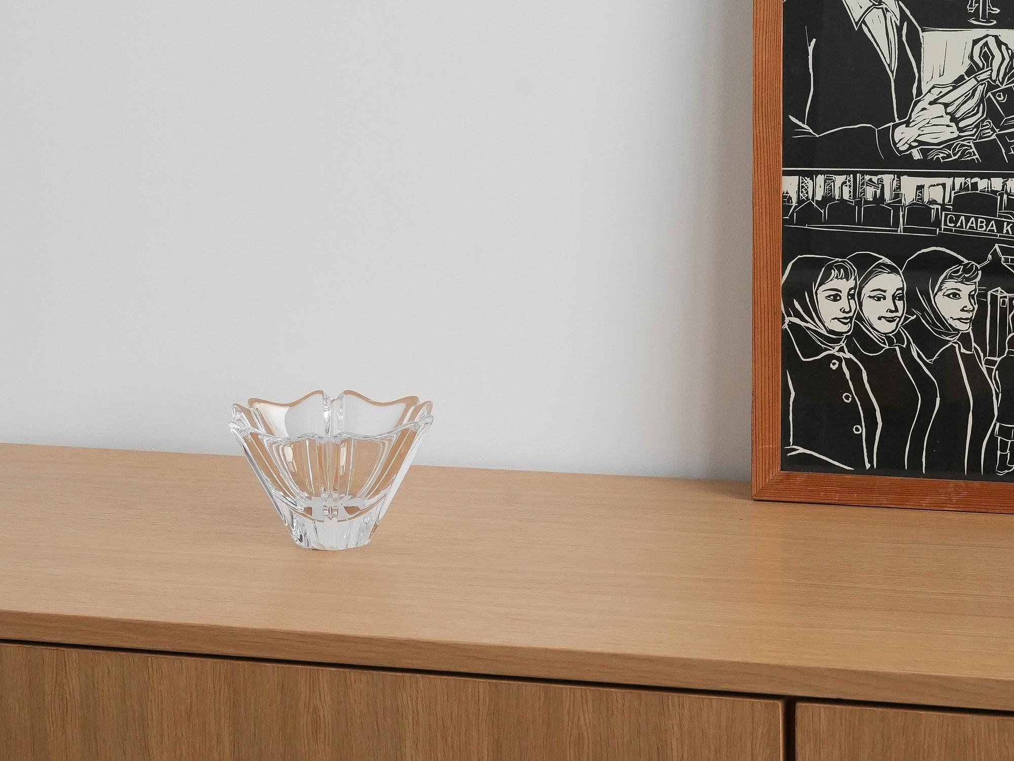 Orion Bowl Transparent 1970s 5