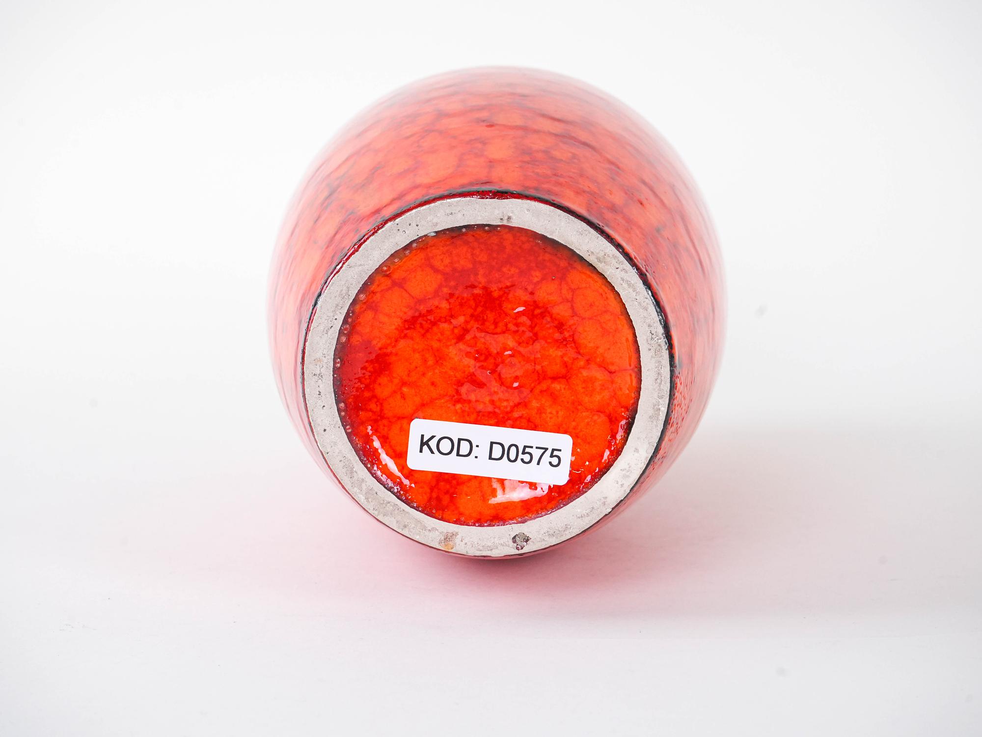 Red ceramic vase 1960s 6