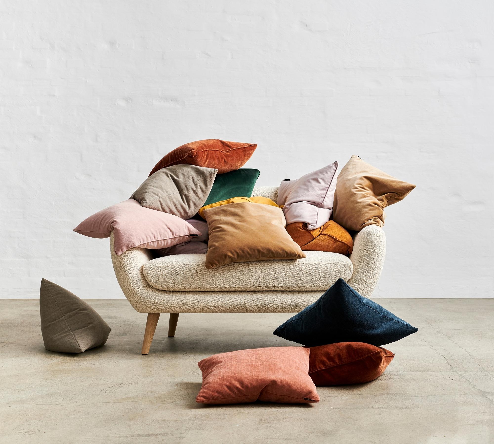 Posh Kissen Mark Sand mit Daunenfüllung 40 x 60 cm 4