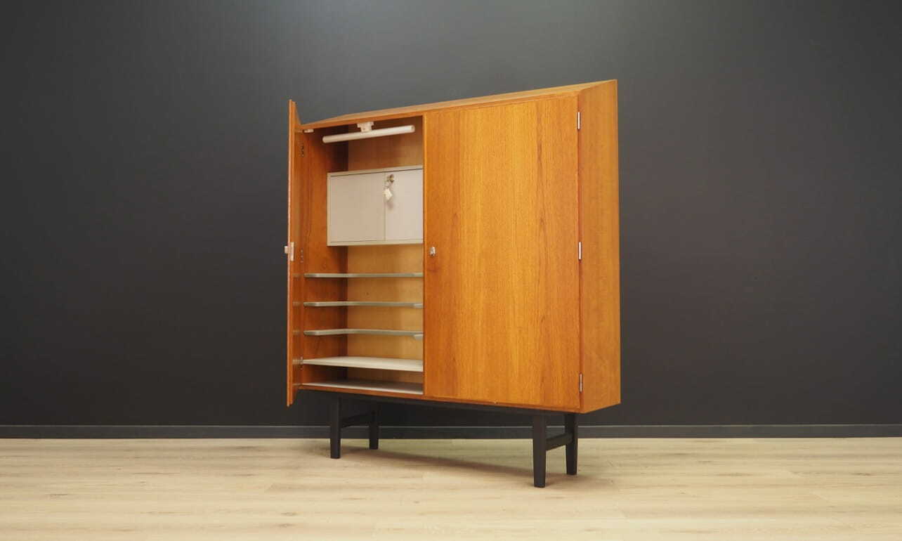 Vintage Schrank Teakholz Beige 1970er Jahre 5