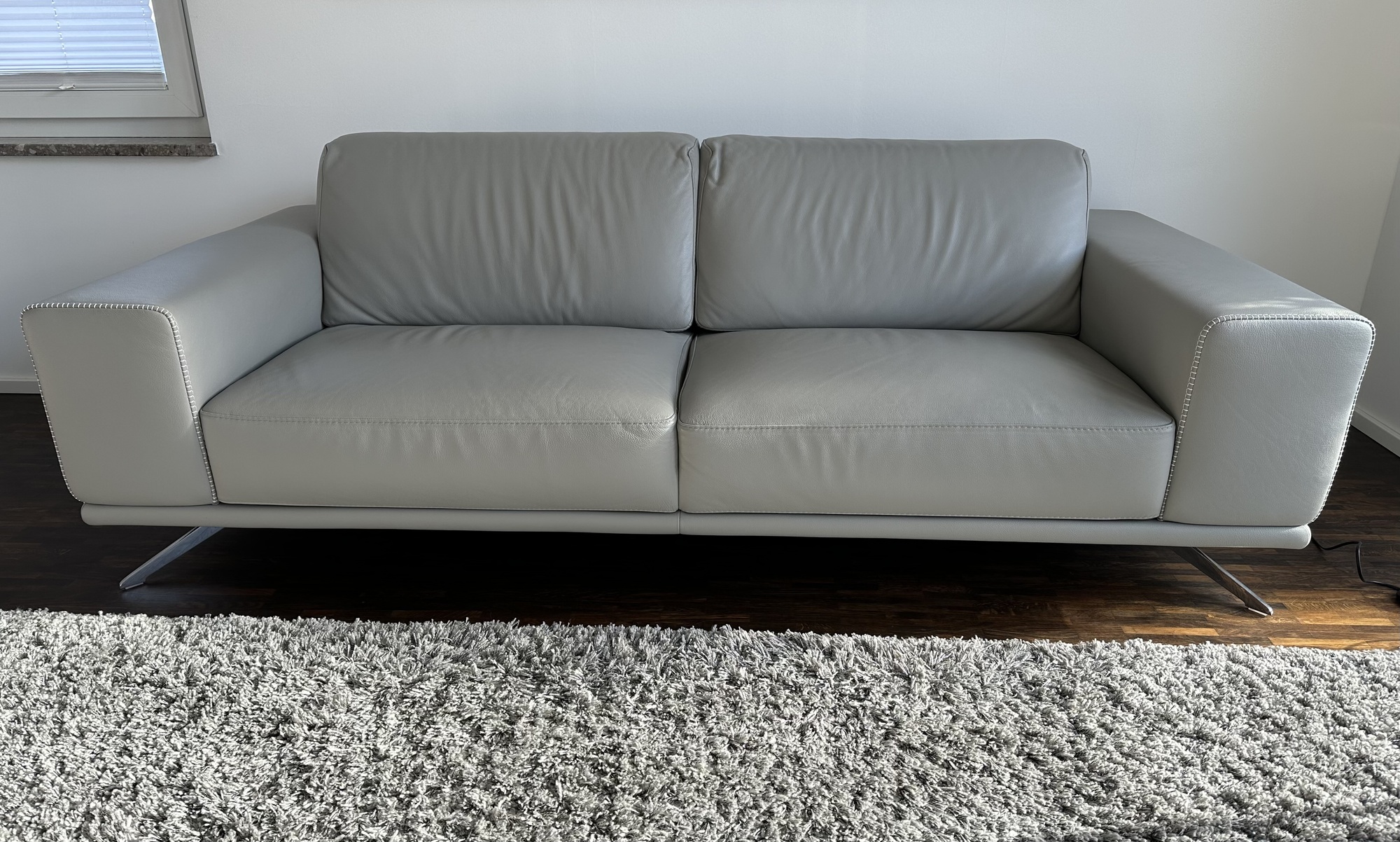 Presence Sofa Leder Metall Grau 0