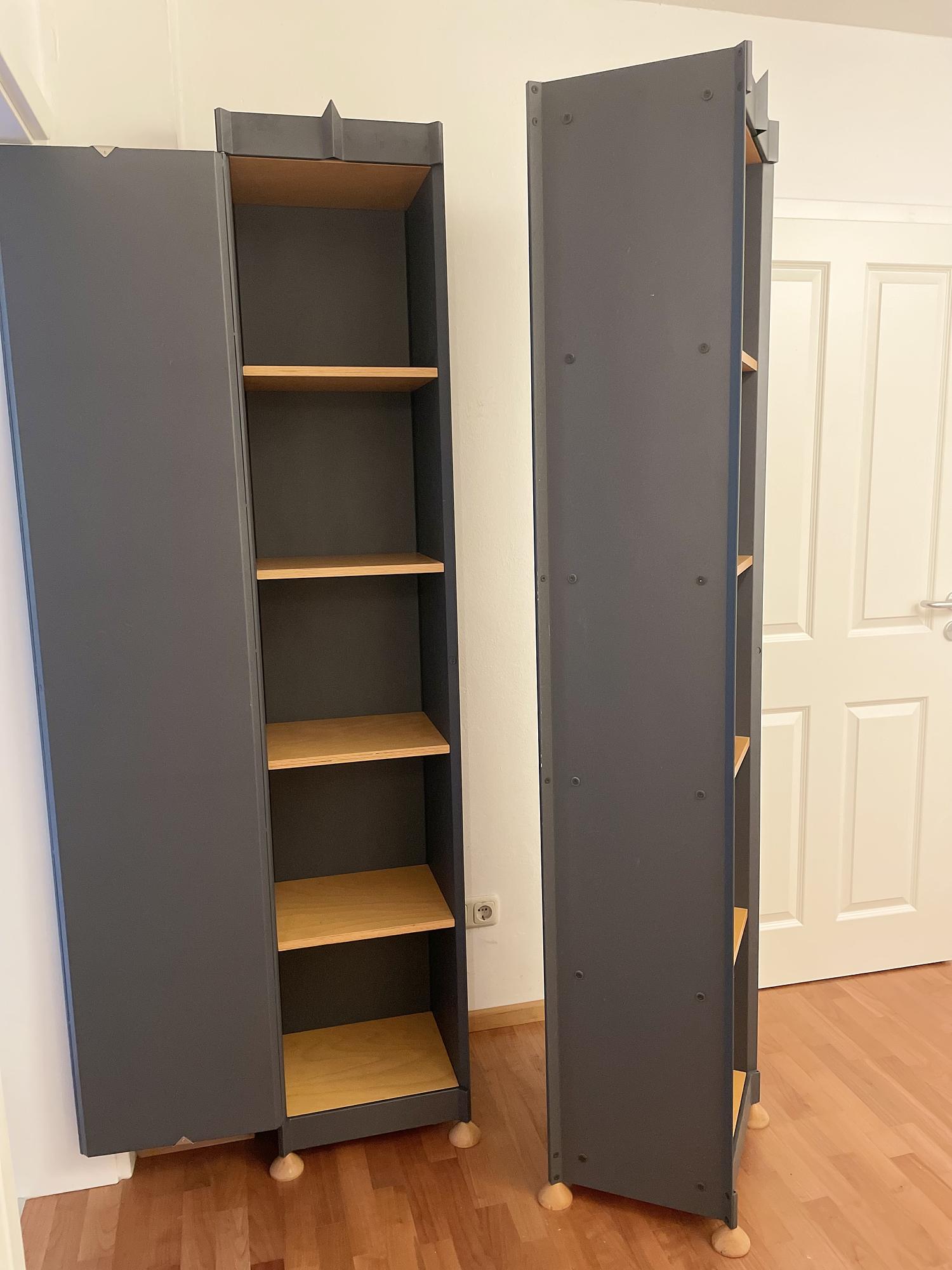 2x Hohes Regal Holz Blau 3