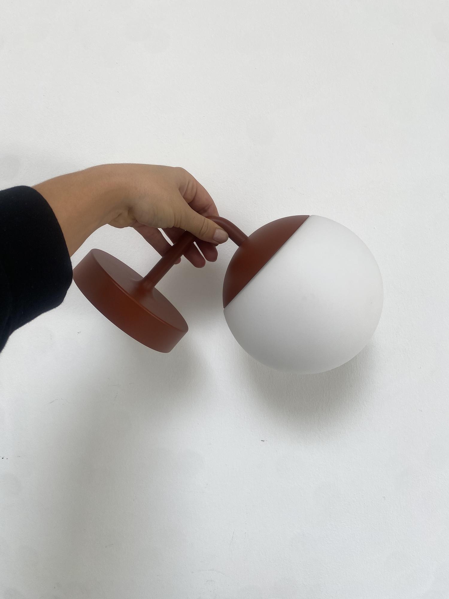 Mooon! Wandlampe Braun 3