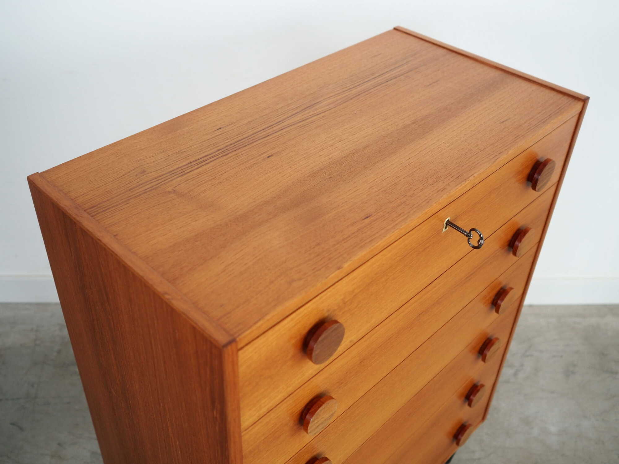 Vintage chest of drawers wood brown 1960s 6