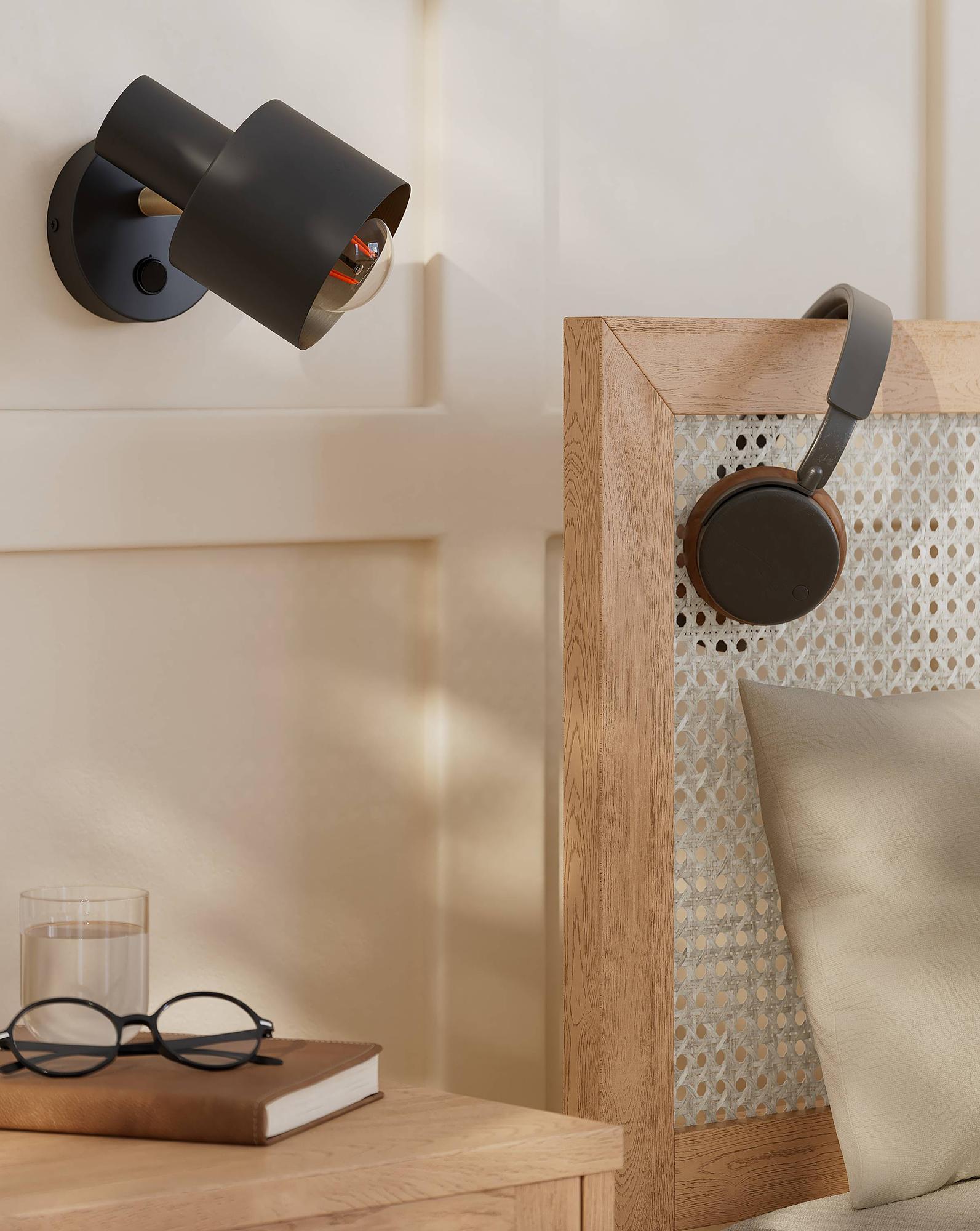 1-Flammig ISAK Wandleuchte Eisen Schwarz 2