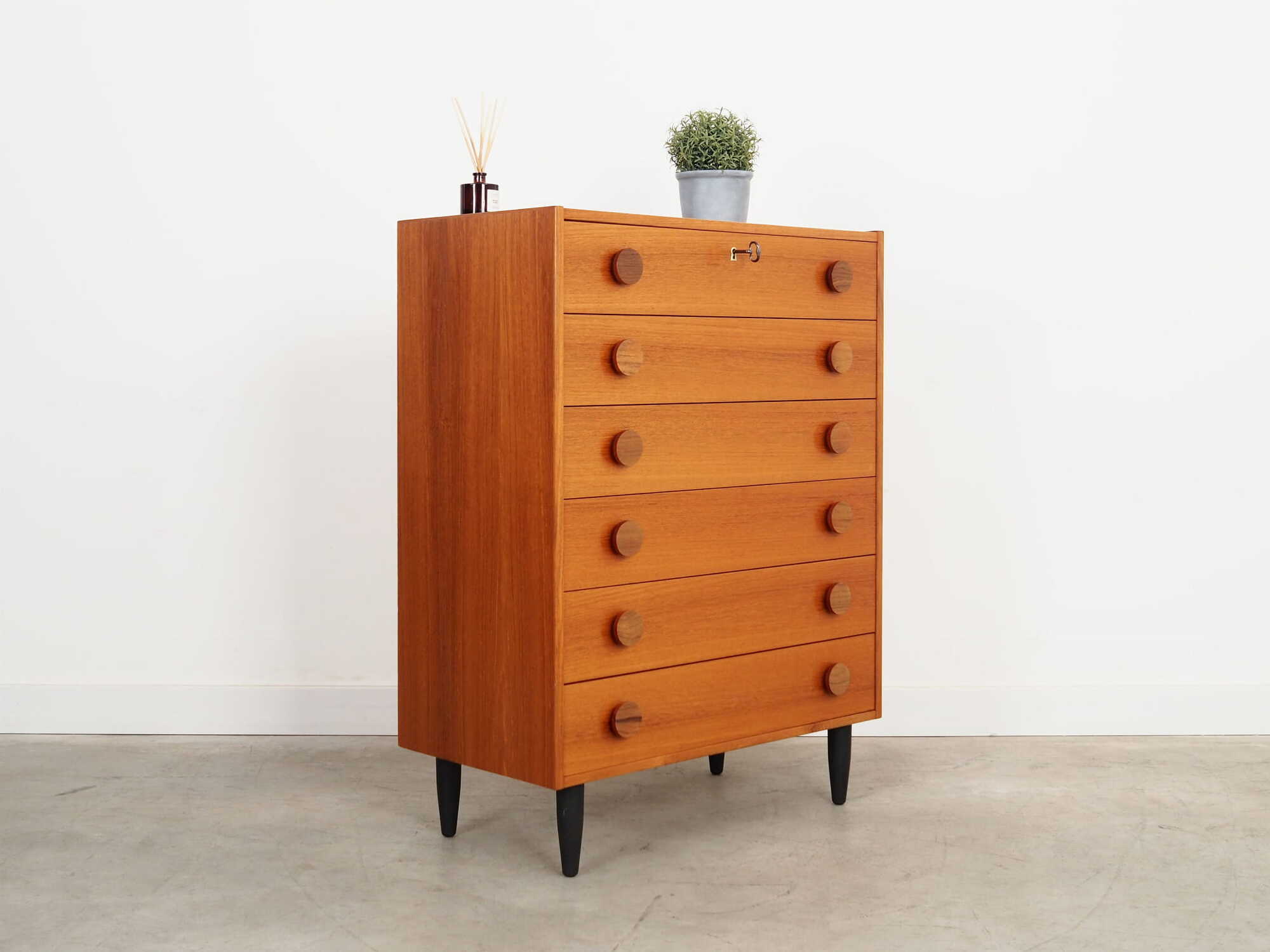 Vintage chest of drawers wood brown 1960s 4