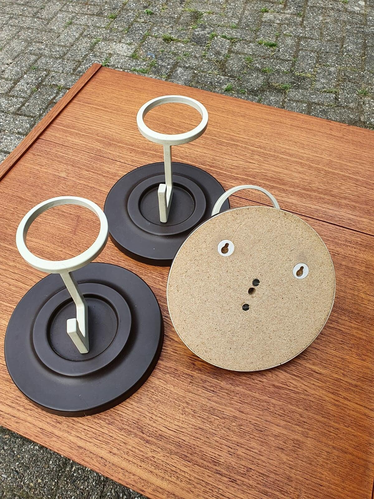 3x Hooks Metal 3