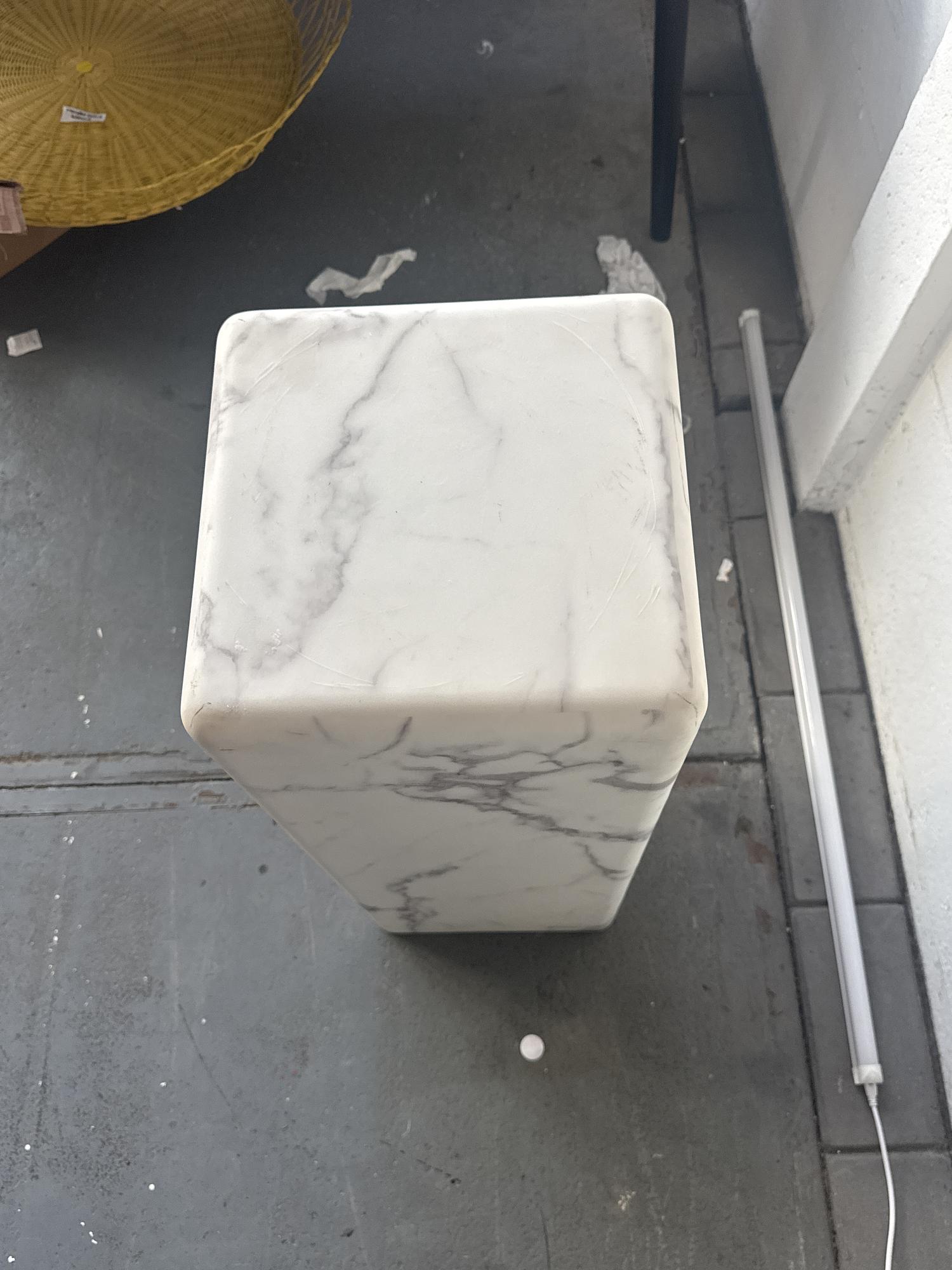 Decorative Column Polspotten Marble White 2