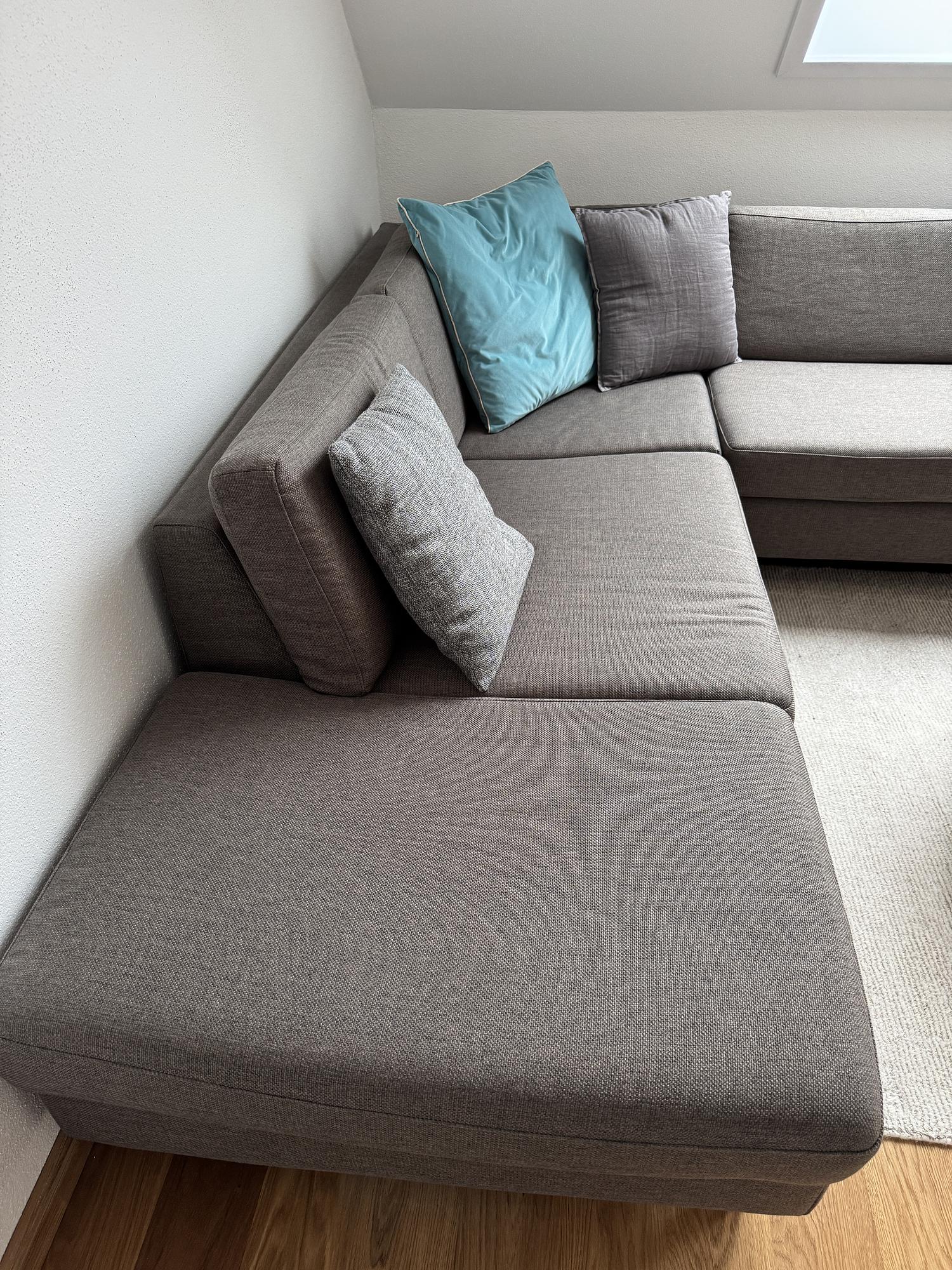 BOLID Scandinavia 5-Sitzer Ecksofa Grau 3