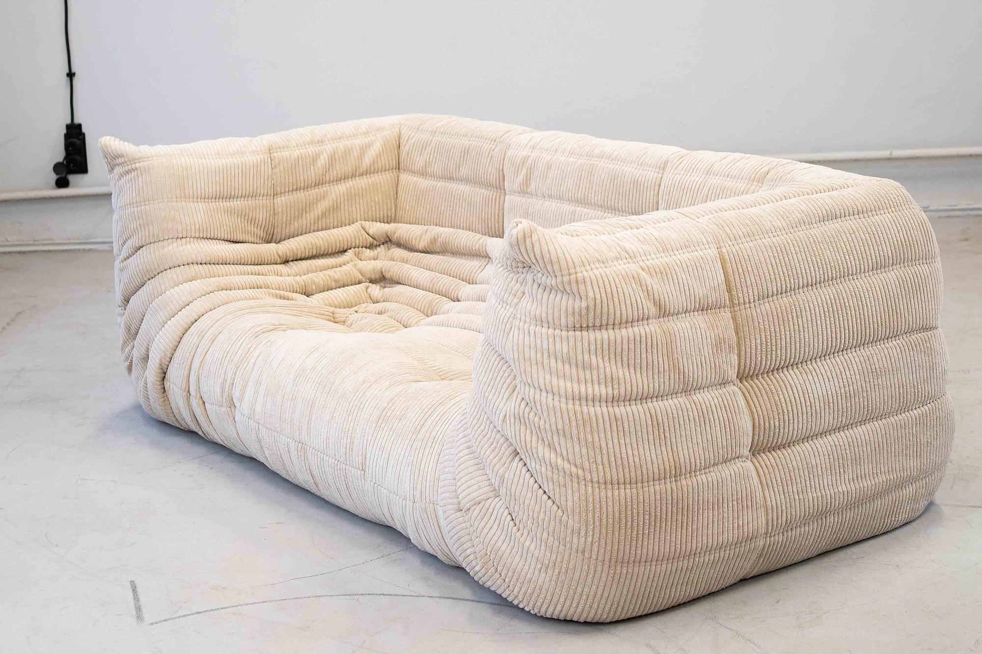 Togo Sofa 2-seater with armrest Cord Beige 1